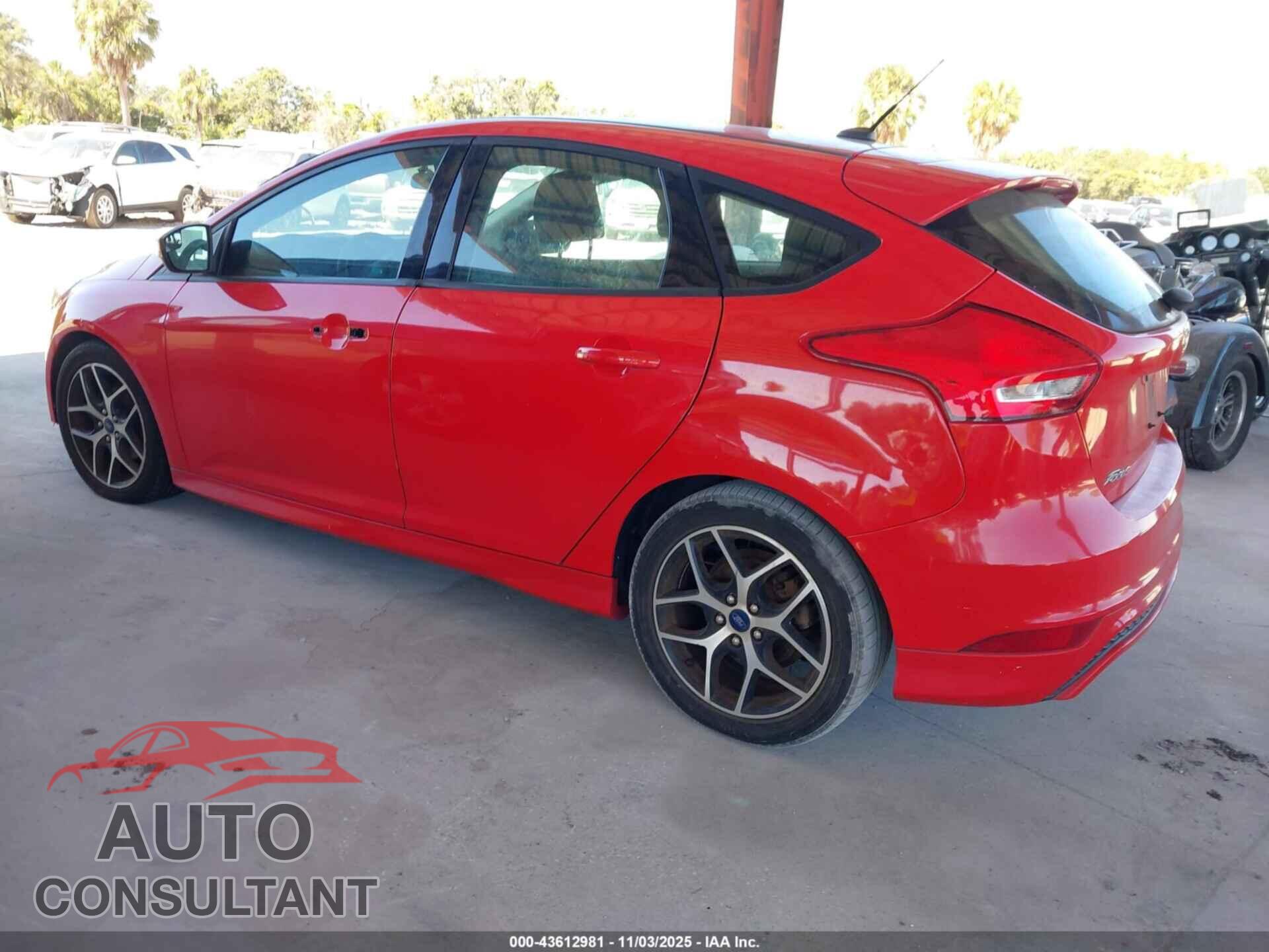 FORD FOCUS 2016 - 1FADP3K22GL354274