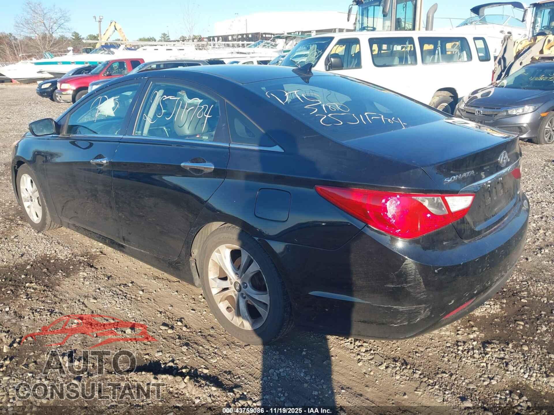 HYUNDAI SONATA 2011 - 5NPEC4AC8BH088699
