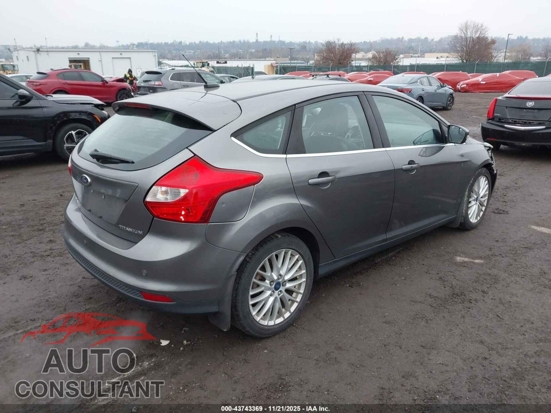 FORD FOCUS 2014 - 1FADP3N29EL422630
