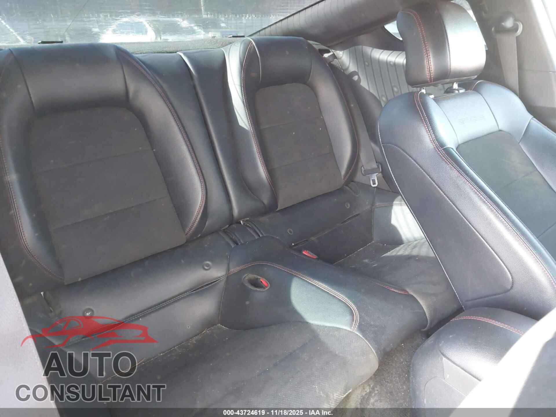 FORD MUSTANG 2016 - 1FA6P8CF2G5241789