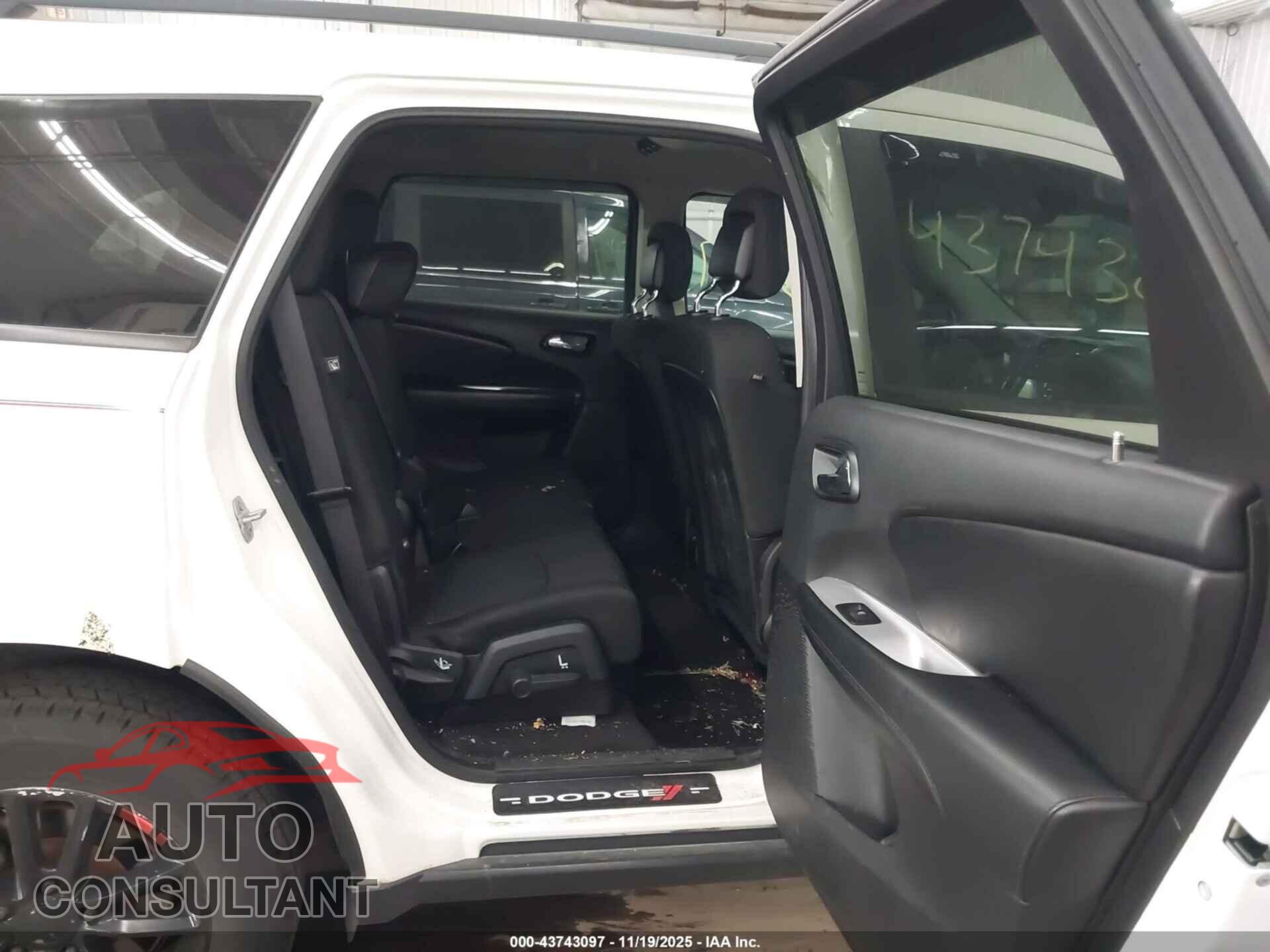 DODGE JOURNEY 2016 - 3C4PDDBG4GT204561