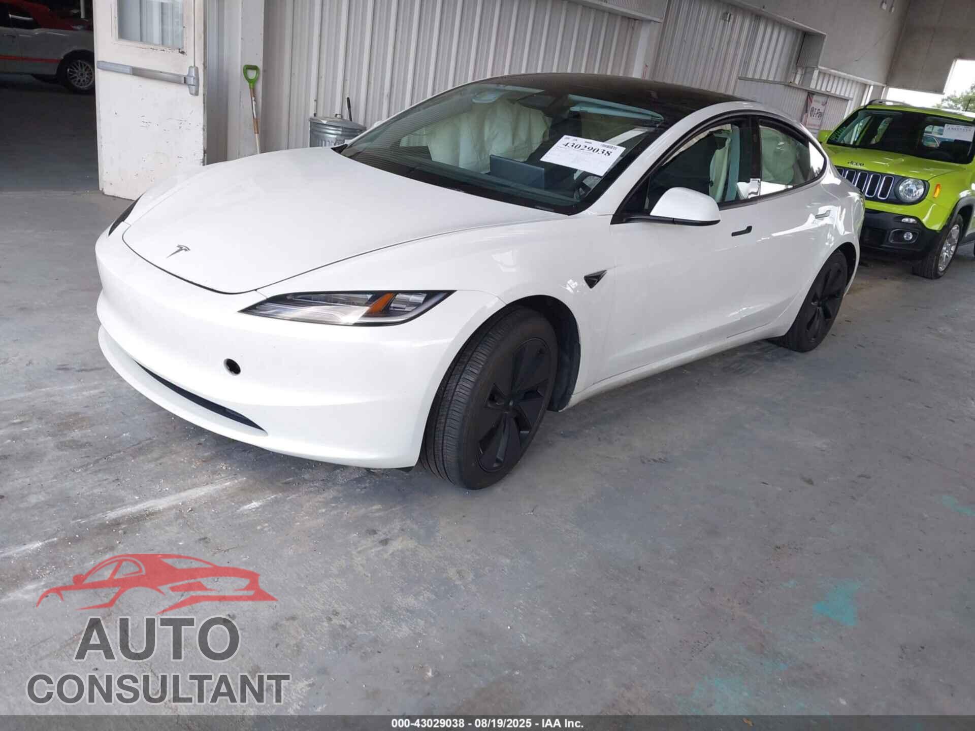 TESLA MODEL 3 2024 - 5YJ3E1EA2RF732554