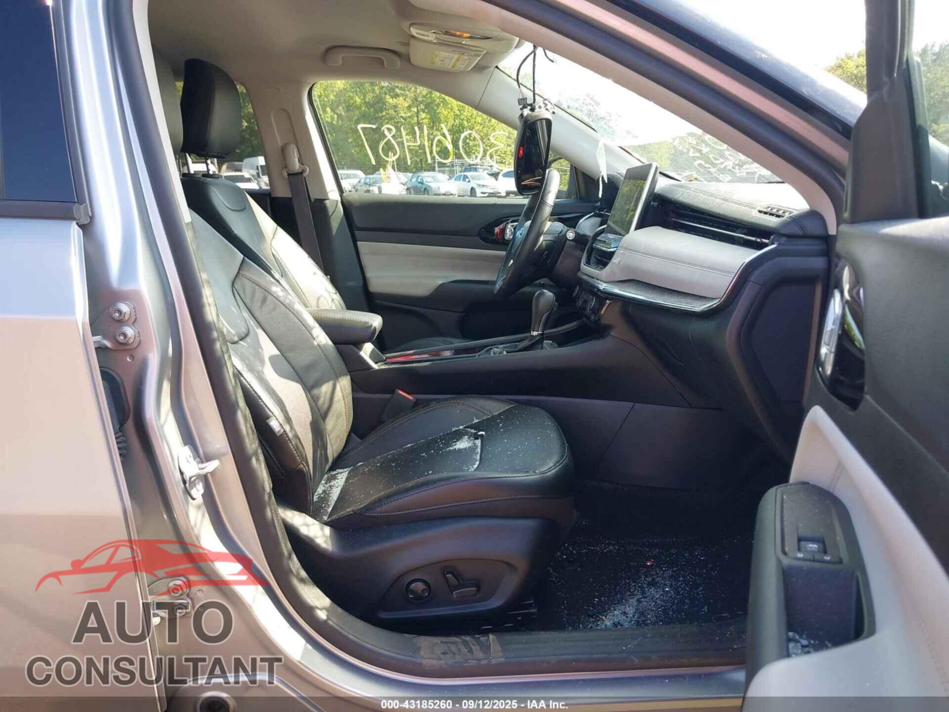 JEEP COMPASS 2022 - 3C4NJDCB3NT150394