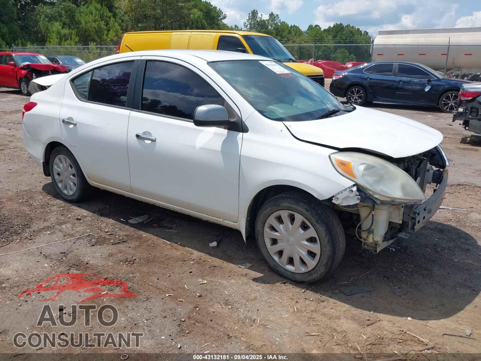 NISSAN VERSA 2012 - 3N1CN7AP1CL889954