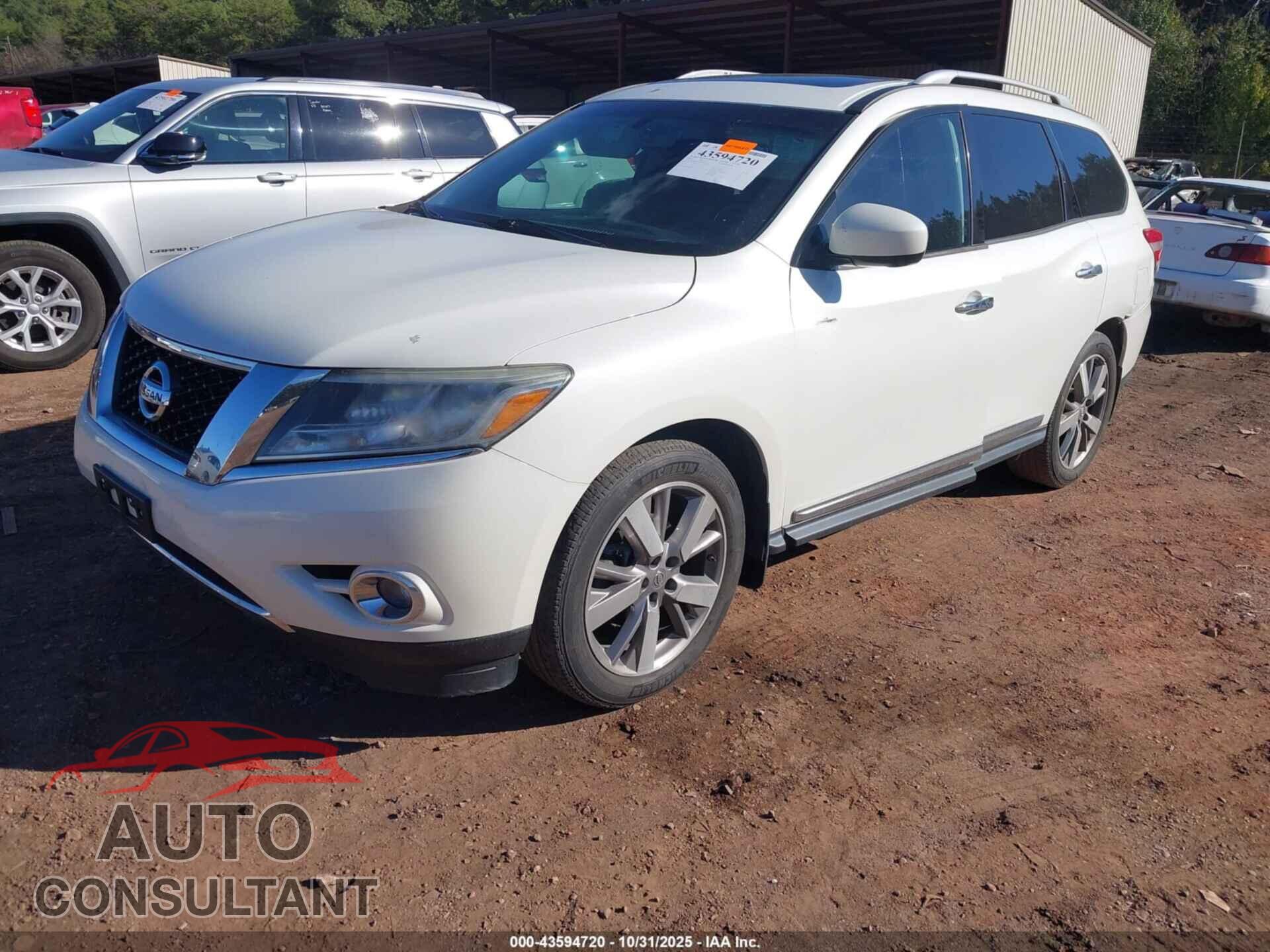 NISSAN PATHFINDER 2015 - 5N1AR2MN7FC672085