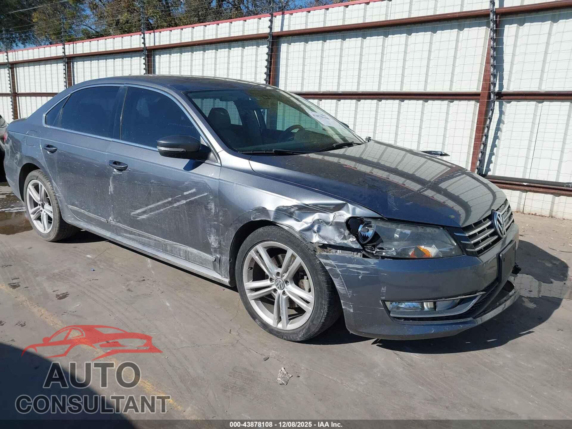 VOLKSWAGEN PASSAT 2013 - 1VWCN7A37DC031389