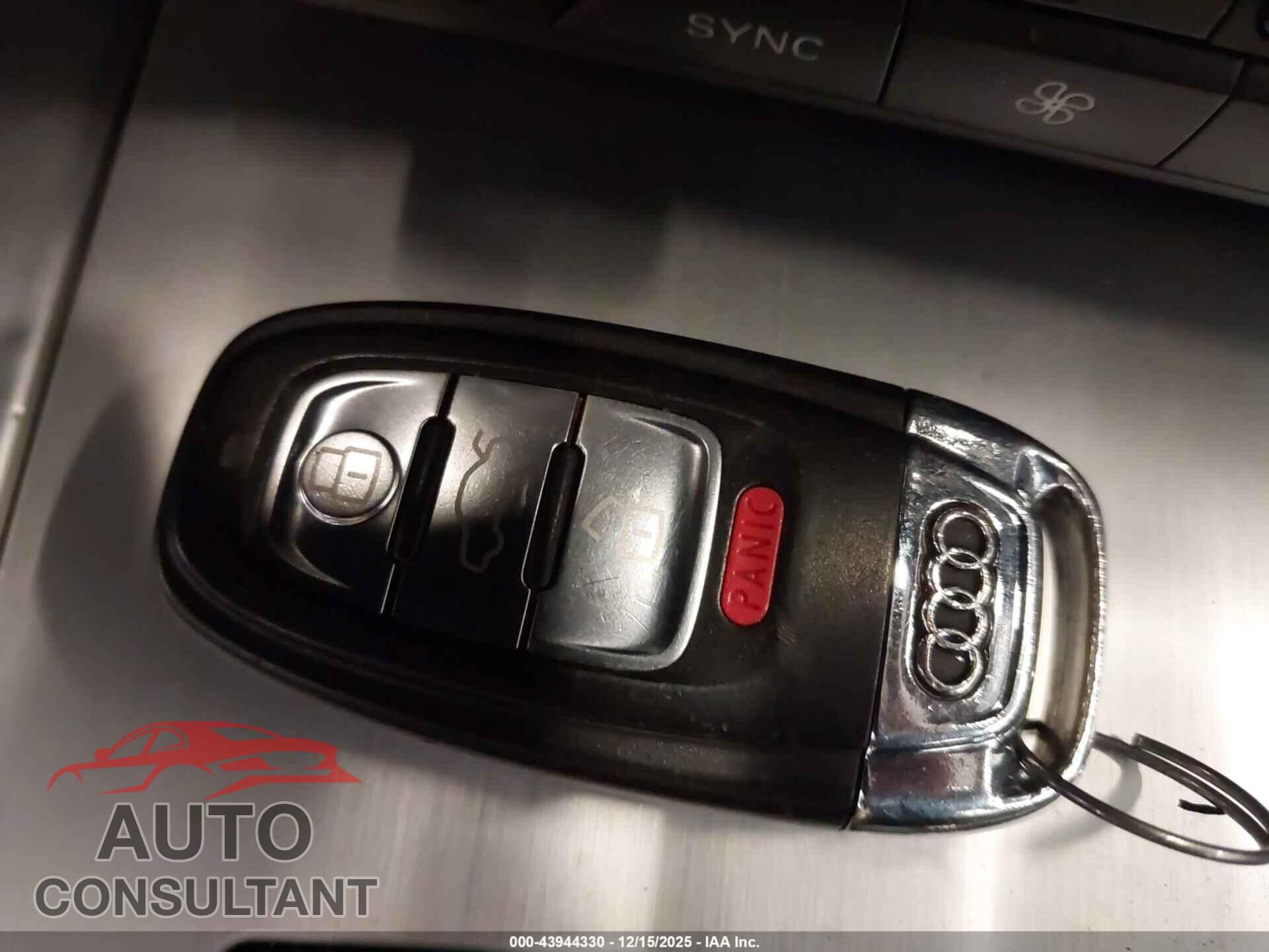 AUDI A6 2012 - WAUHGAFC1CN087787