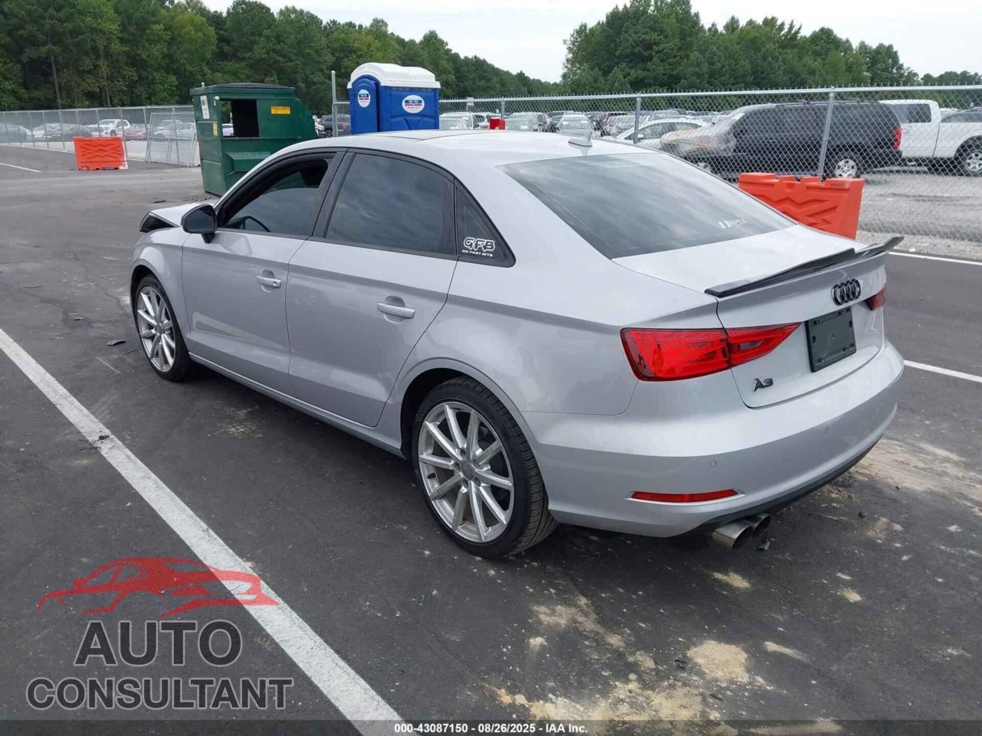 AUDI A3 2016 - WAUA7GFF2G1066717
