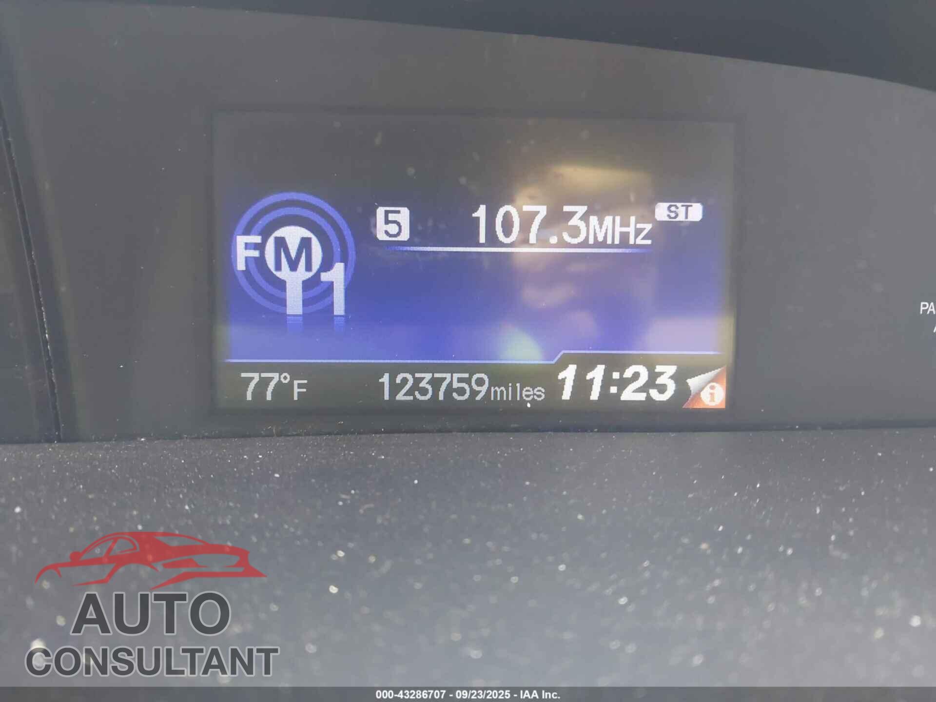 HONDA CIVIC 2015 - 19XFB2F58FE242828