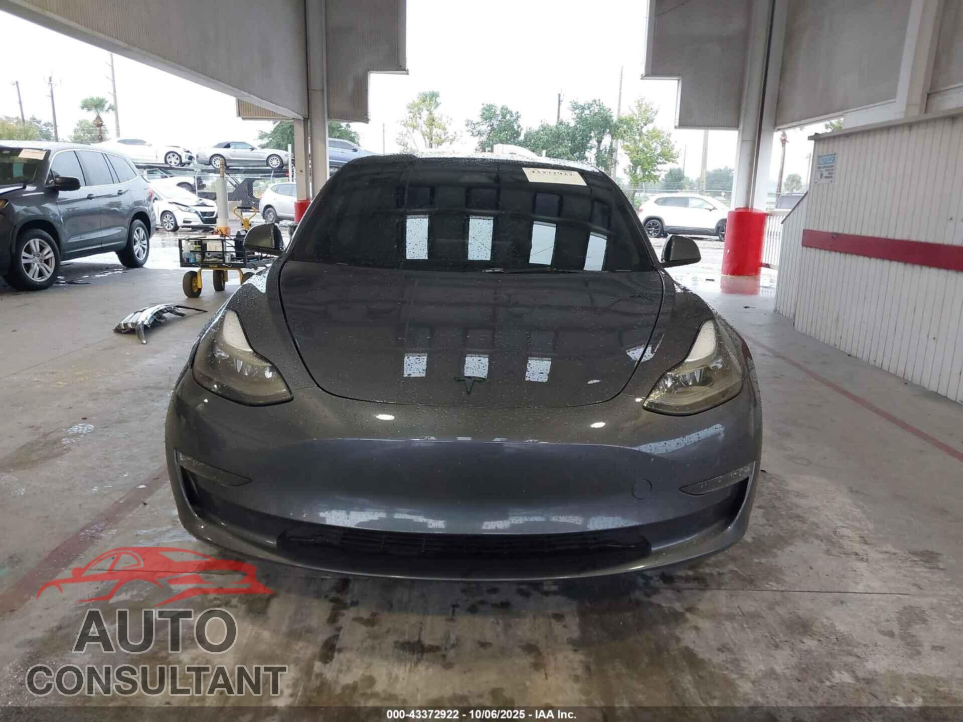 TESLA MODEL 3 2023 - 5YJ3E1ECXPF712261