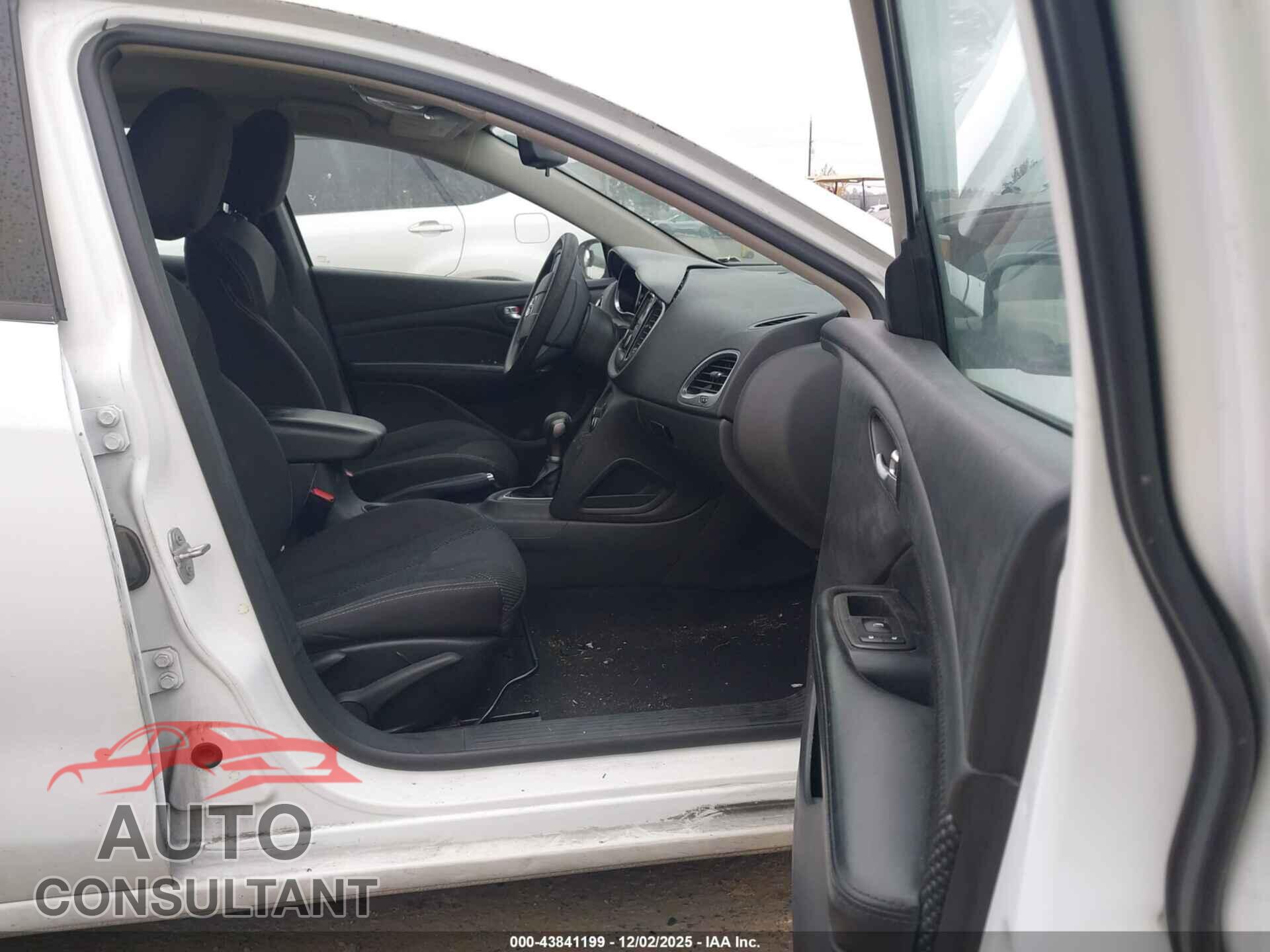 DODGE DART 2015 - 1C3CDFBB4FD105150