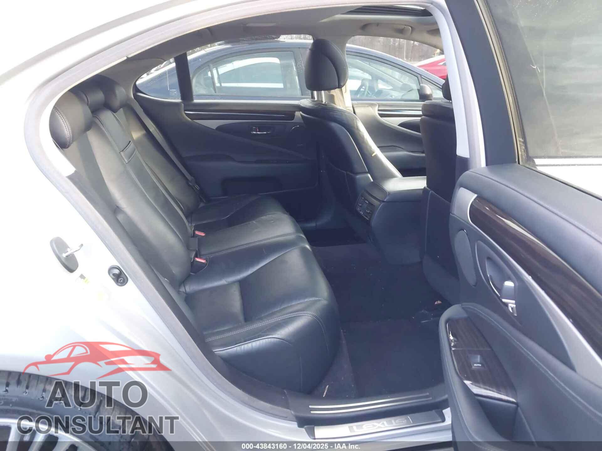 LEXUS LS 460 2014 - JTHCL5EF0E5020403