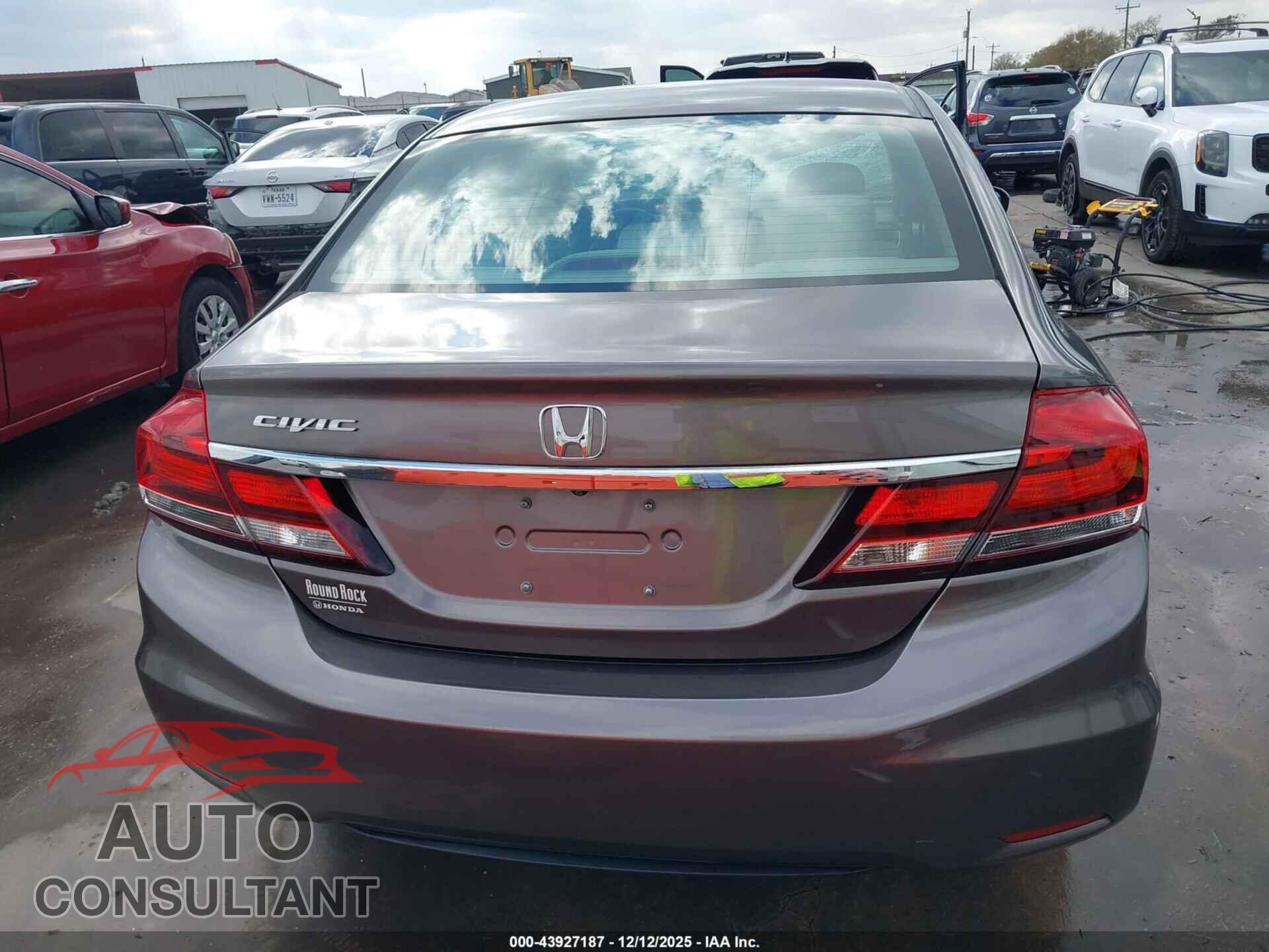 HONDA CIVIC 2014 - 19XFB2F59EE015680