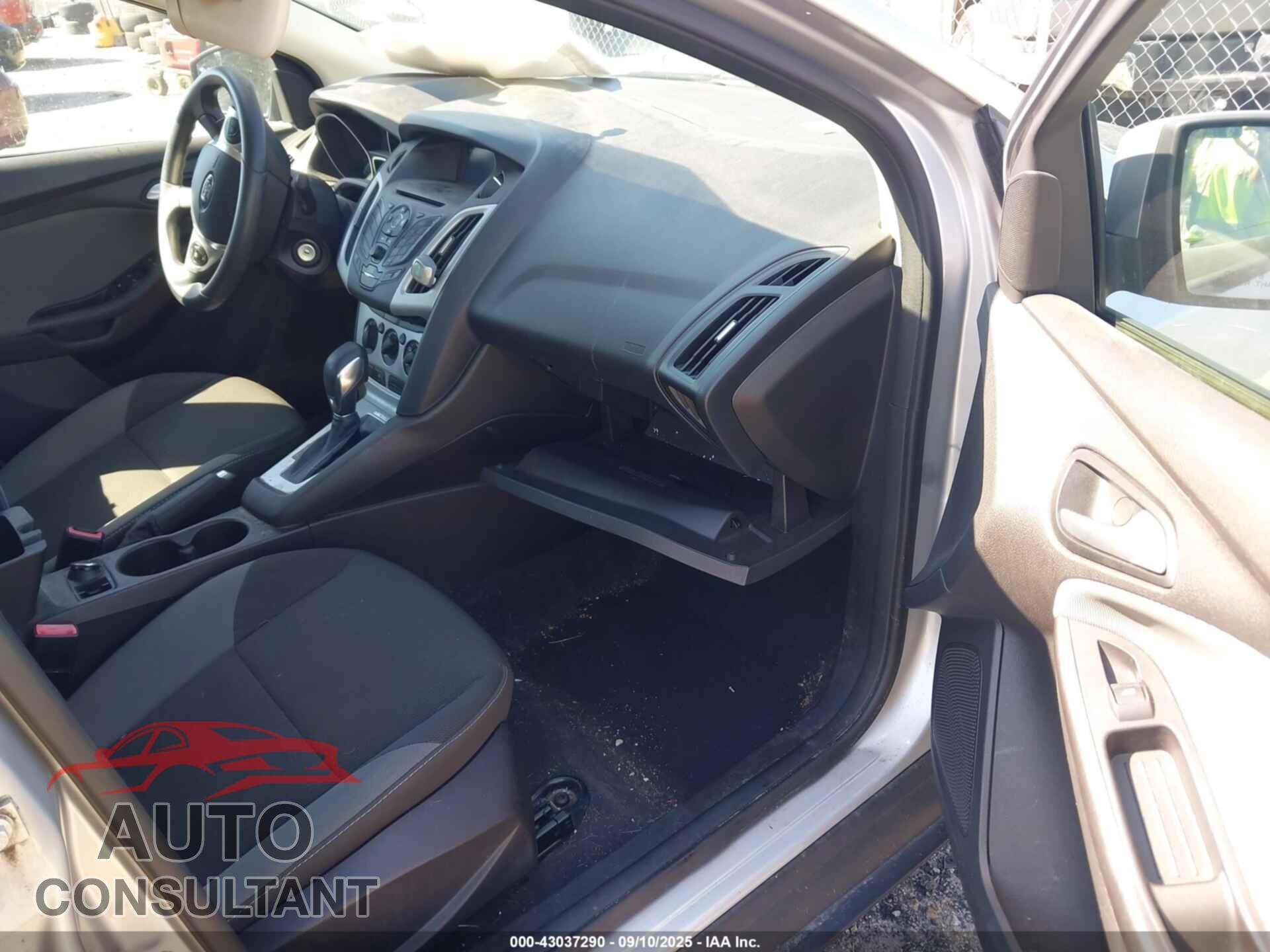 FORD FOCUS 2013 - 1FADP3F20DL182896