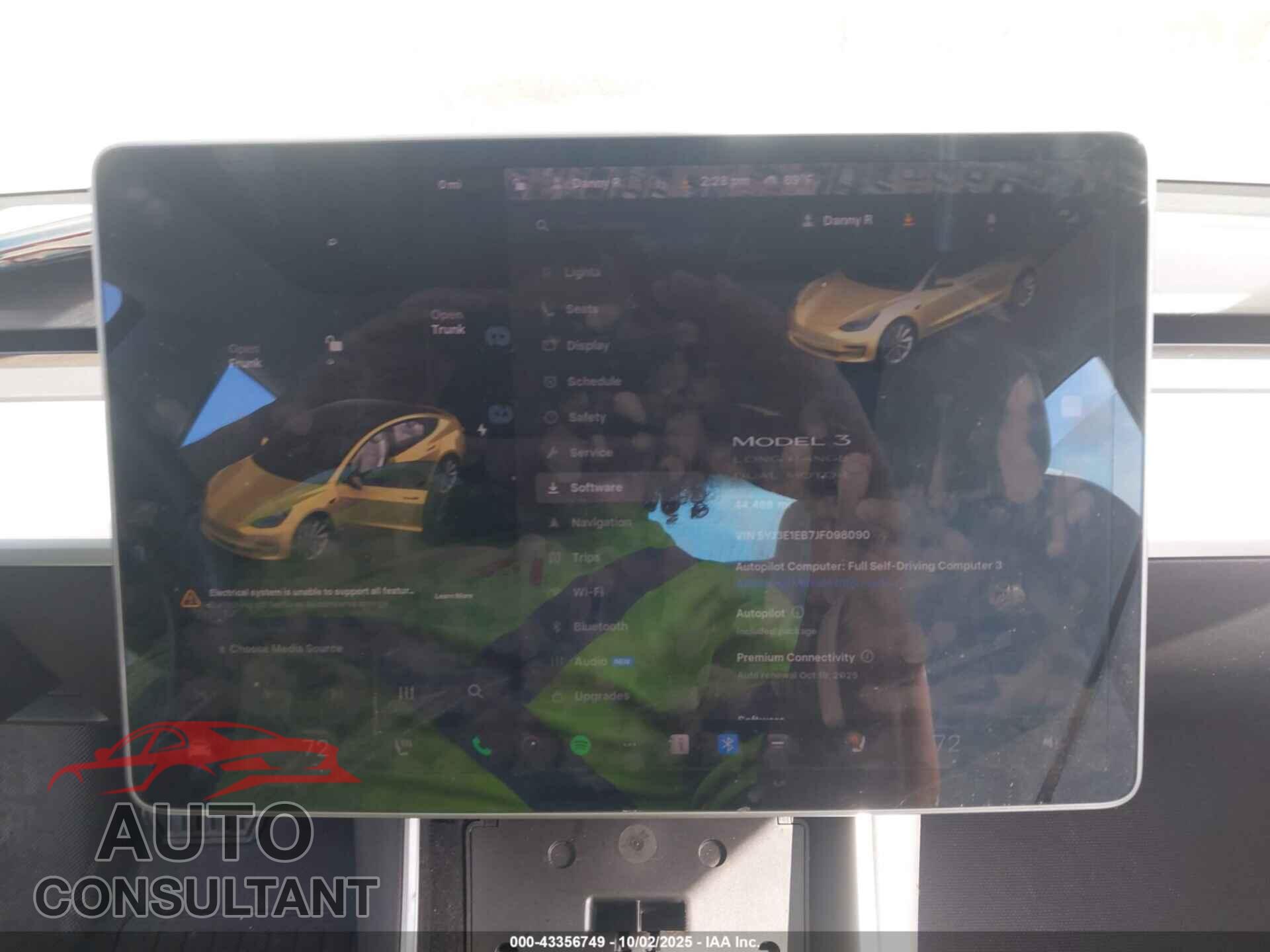 TESLA MODEL 3 2018 - 5YJ3E1EB7JF098090