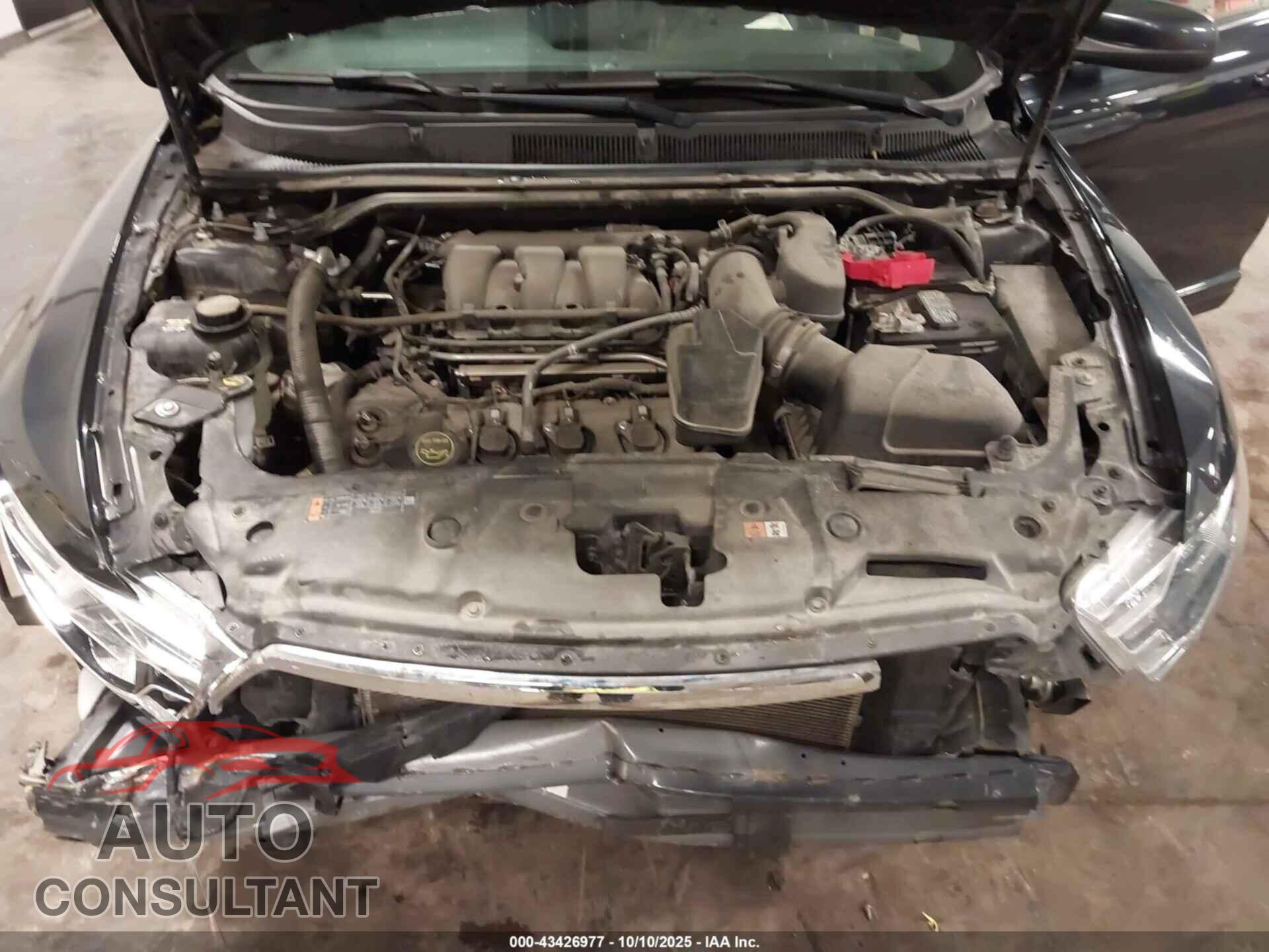FORD TAURUS 2017 - 1FAHP2E83HG118772