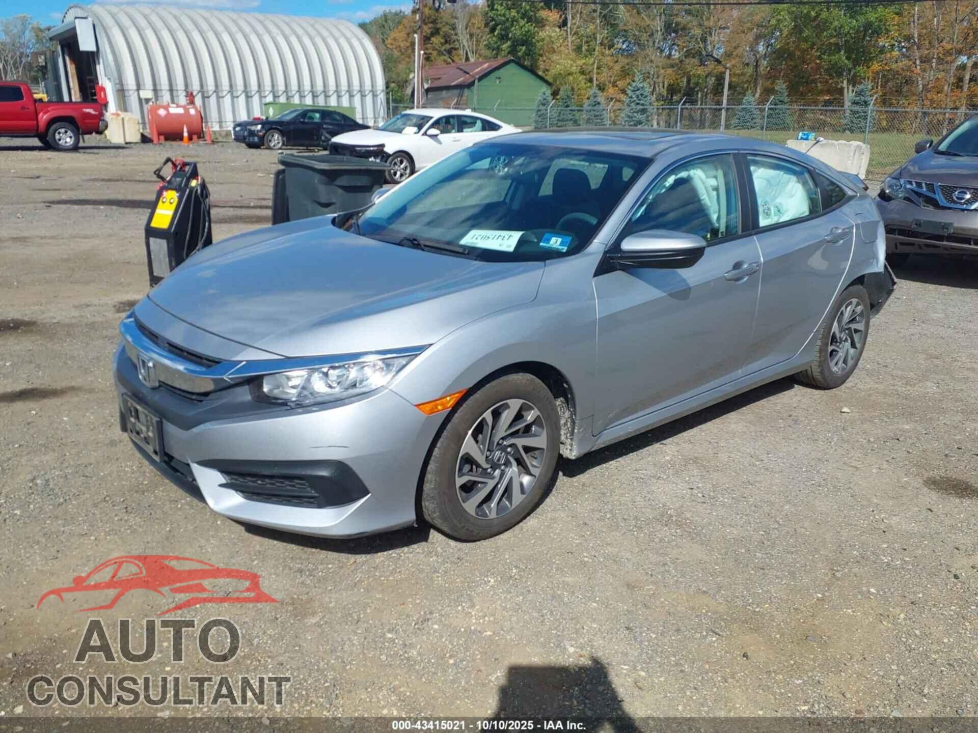 HONDA CIVIC 2017 - 2HGFC2F78HH528248