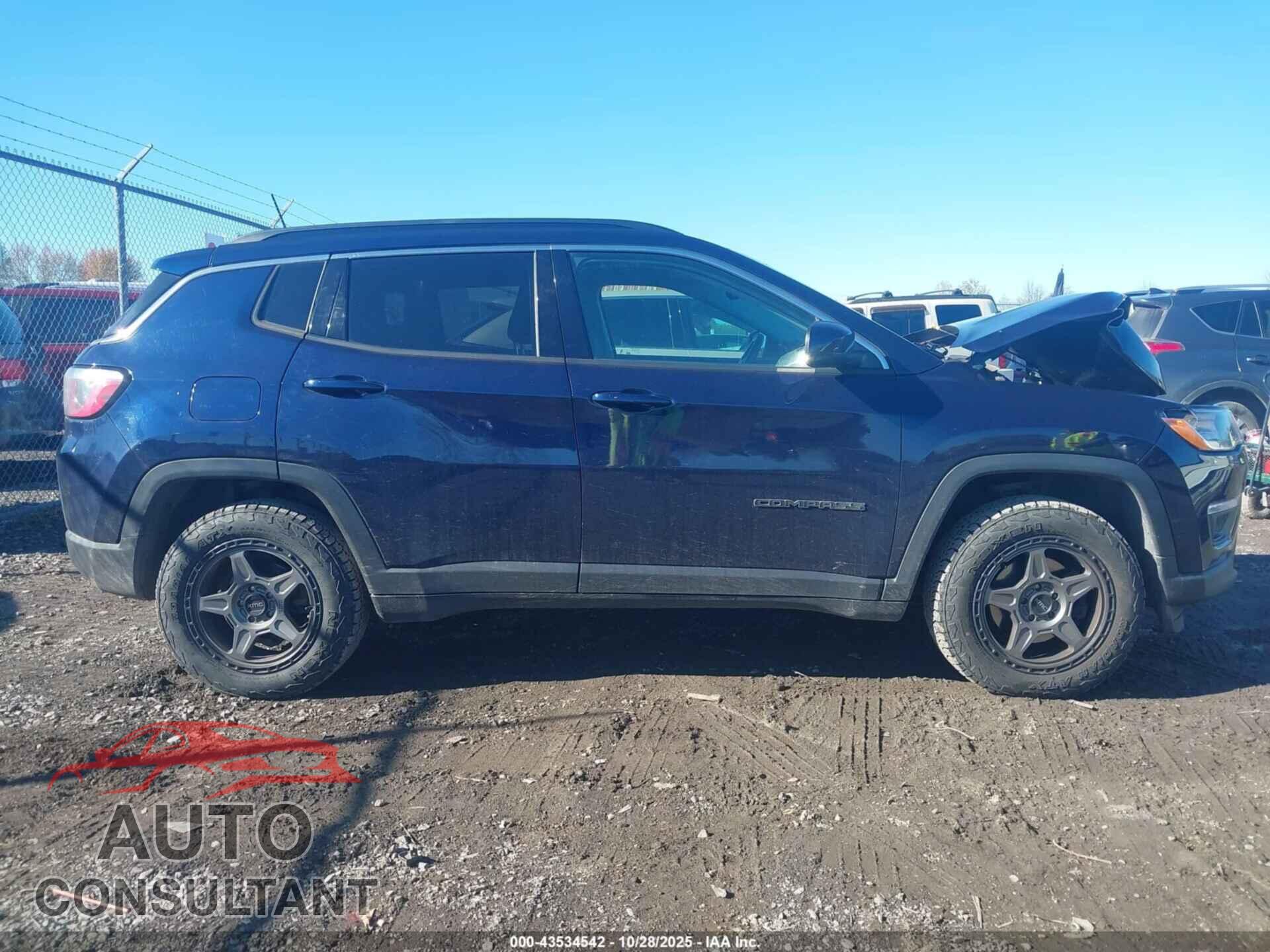 JEEP COMPASS 2018 - 3C4NJDBB8JT281803