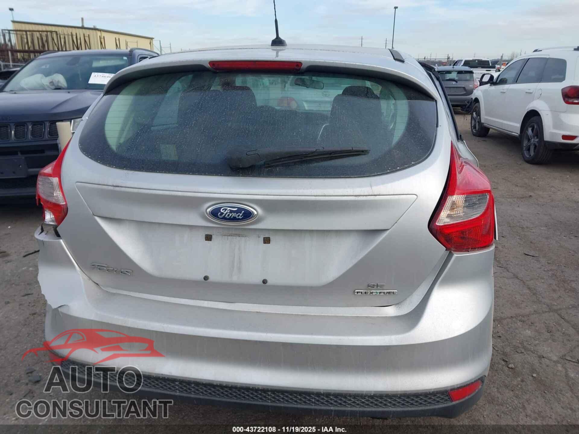FORD FOCUS 2013 - 1FADP3K27DL372152