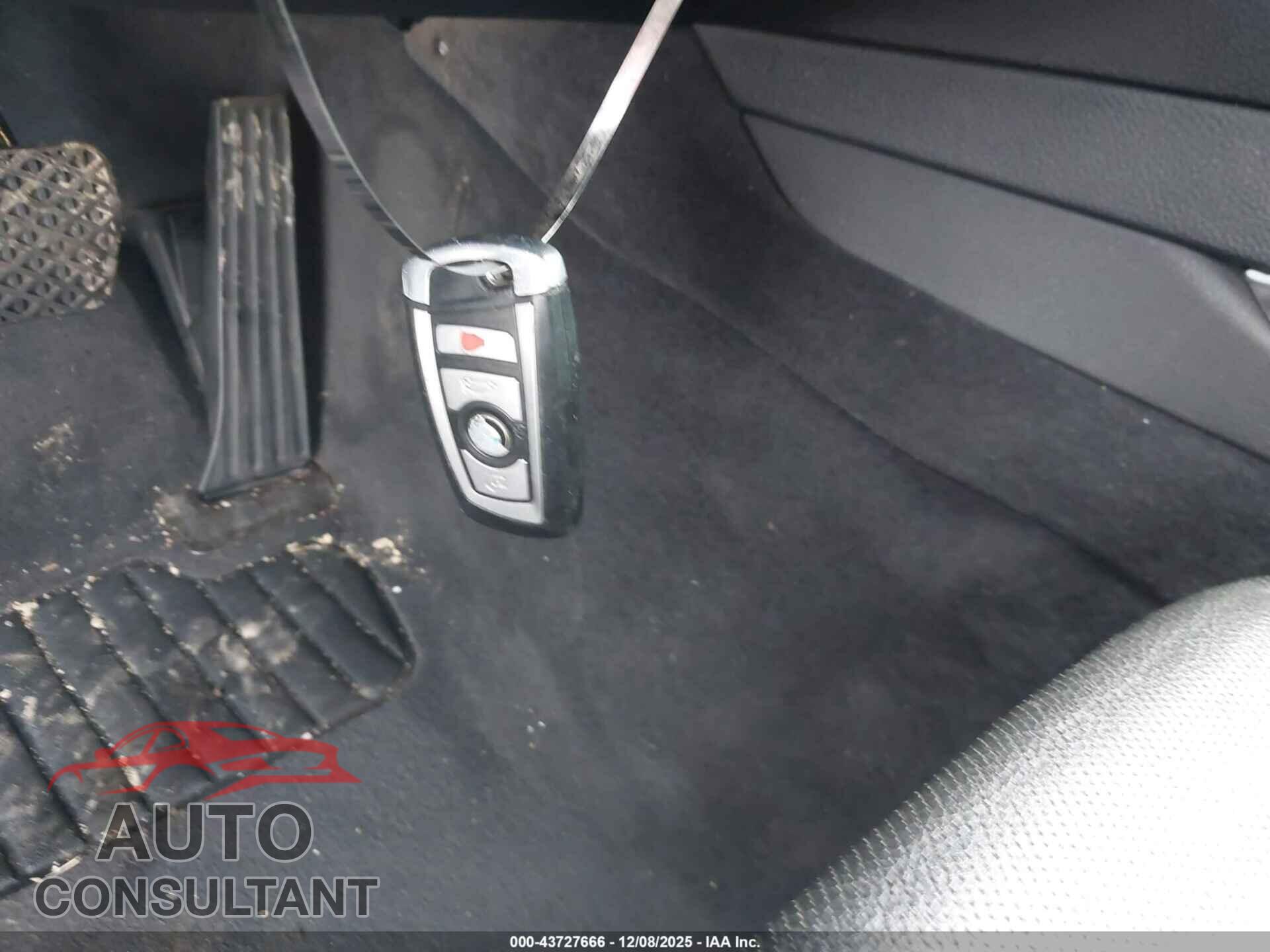 BMW 740LI 2013 - WBAYF4C57DDE23883