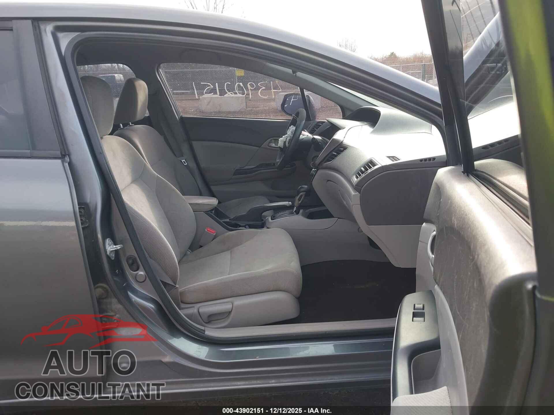 HONDA CIVIC 2012 - 2HGFB2F51CH300506