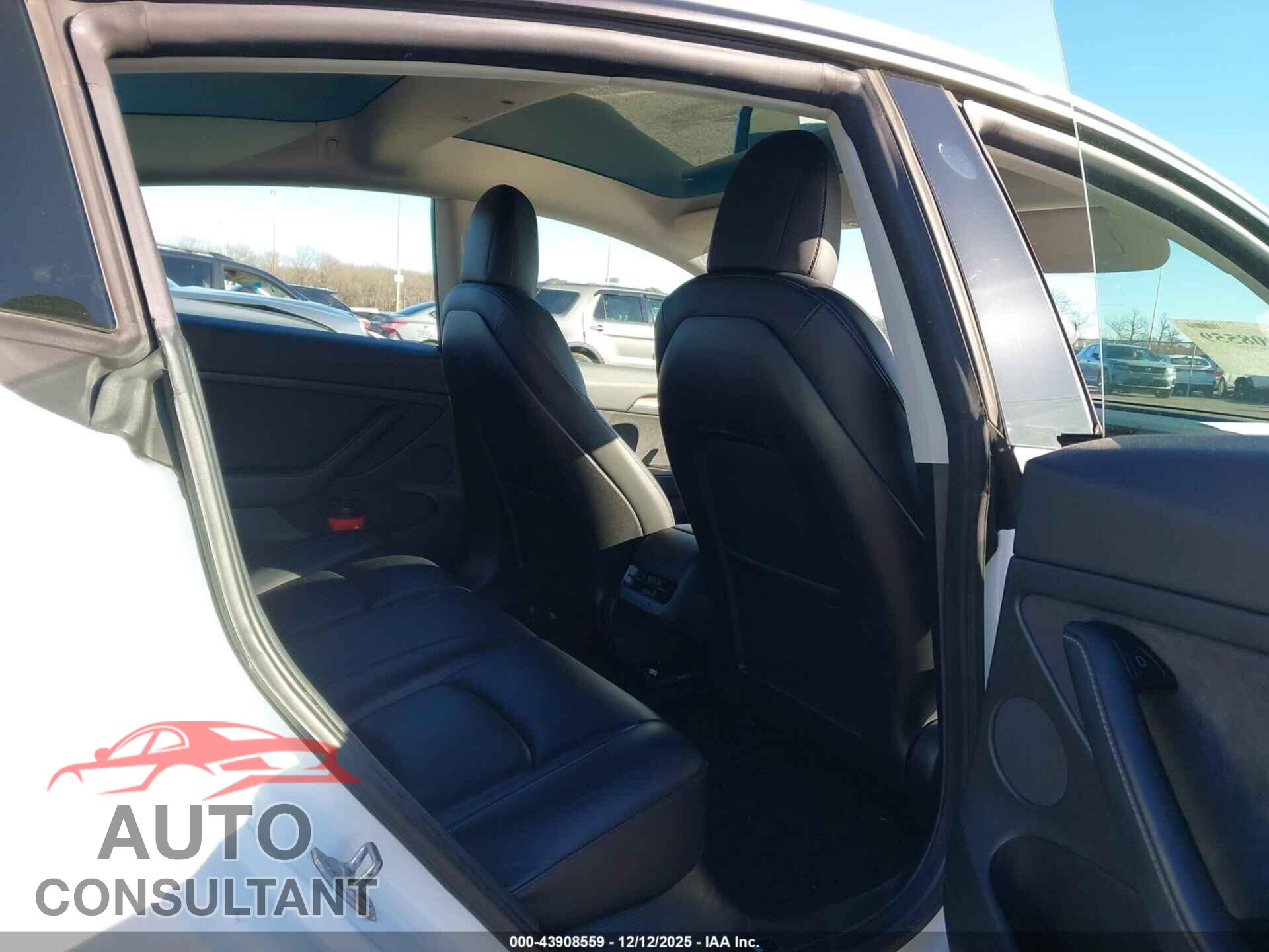 TESLA MODEL 3 2022 - 5YJ3E1EB7NF335103
