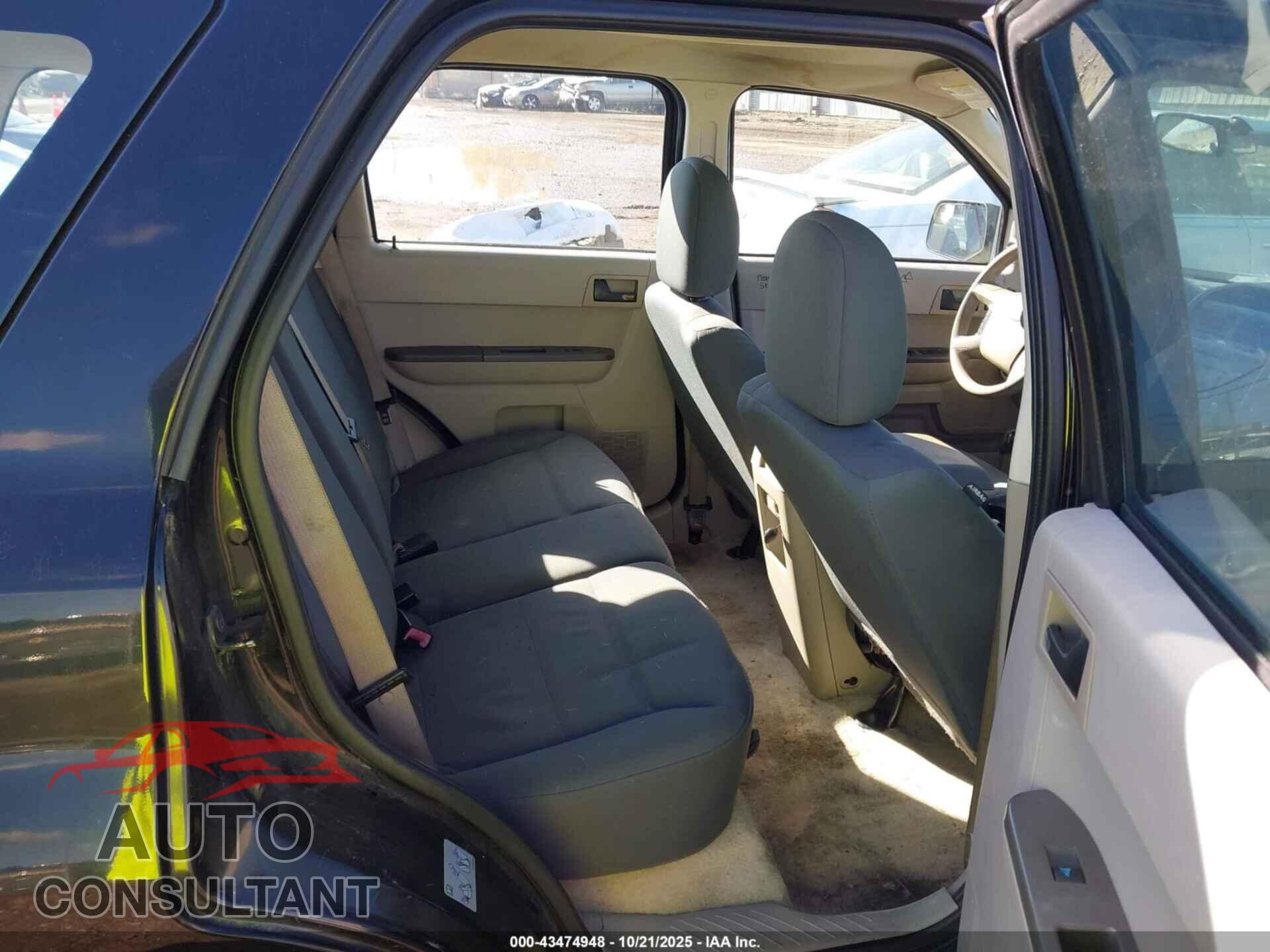 FORD ESCAPE 2010 - 1FMCU0C71AKC65649