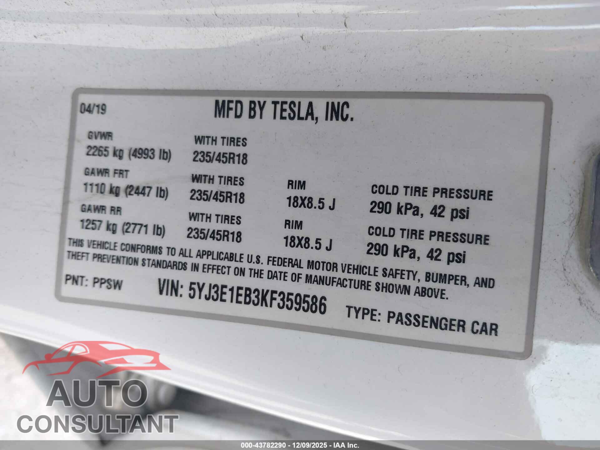 TESLA MODEL 3 2019 - 5YJ3E1EB3KF359586