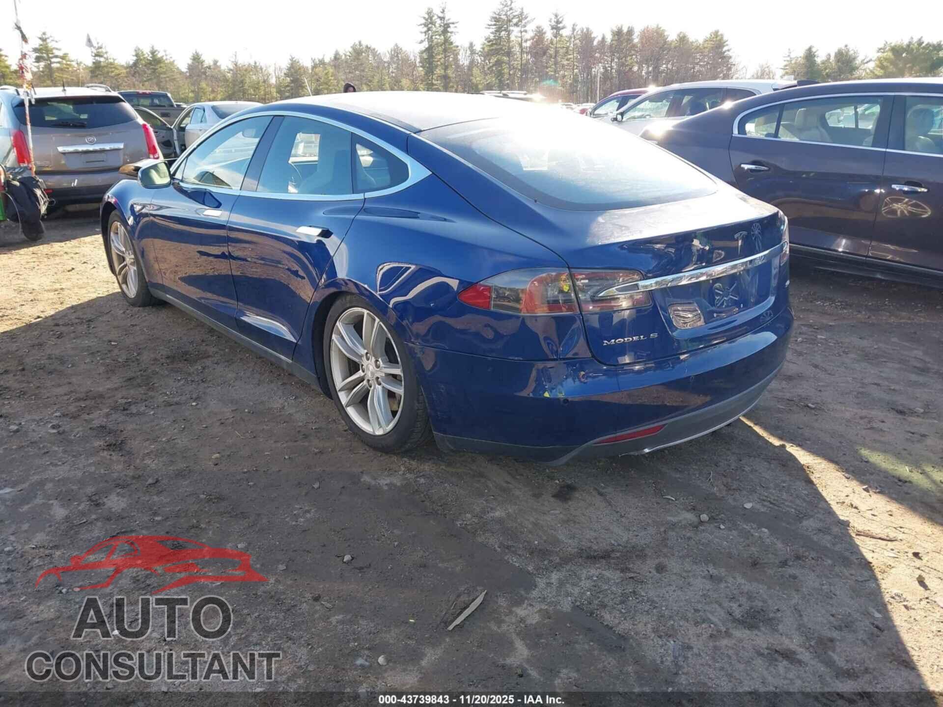 TESLA MODEL S 2016 - 5YJSA1E27GF123893