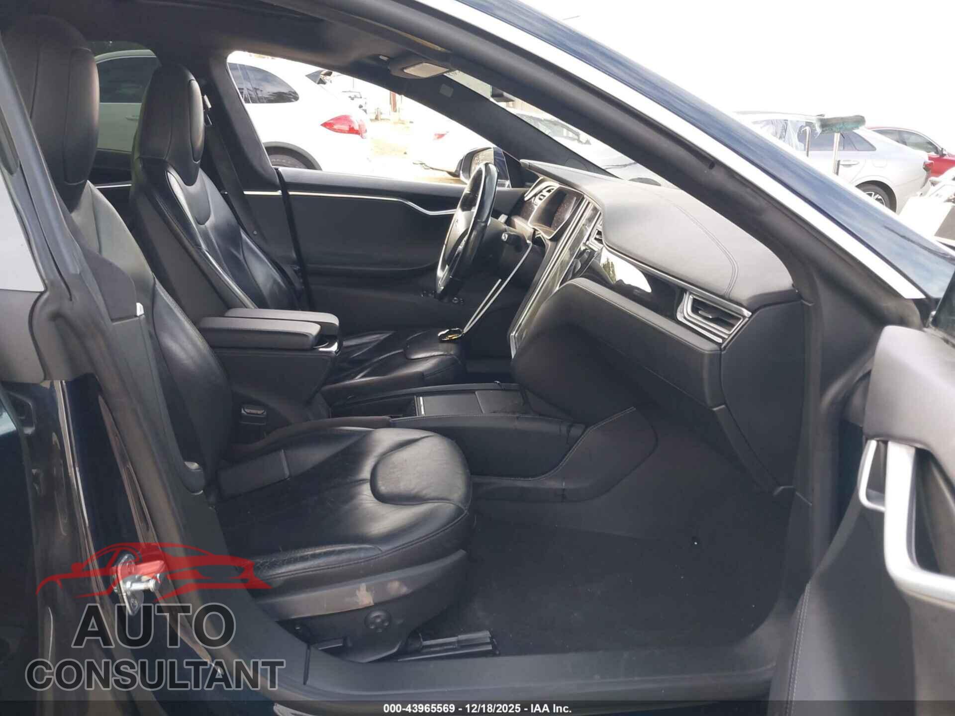 TESLA MODEL S 2014 - 5YJSA1H16EFP56370