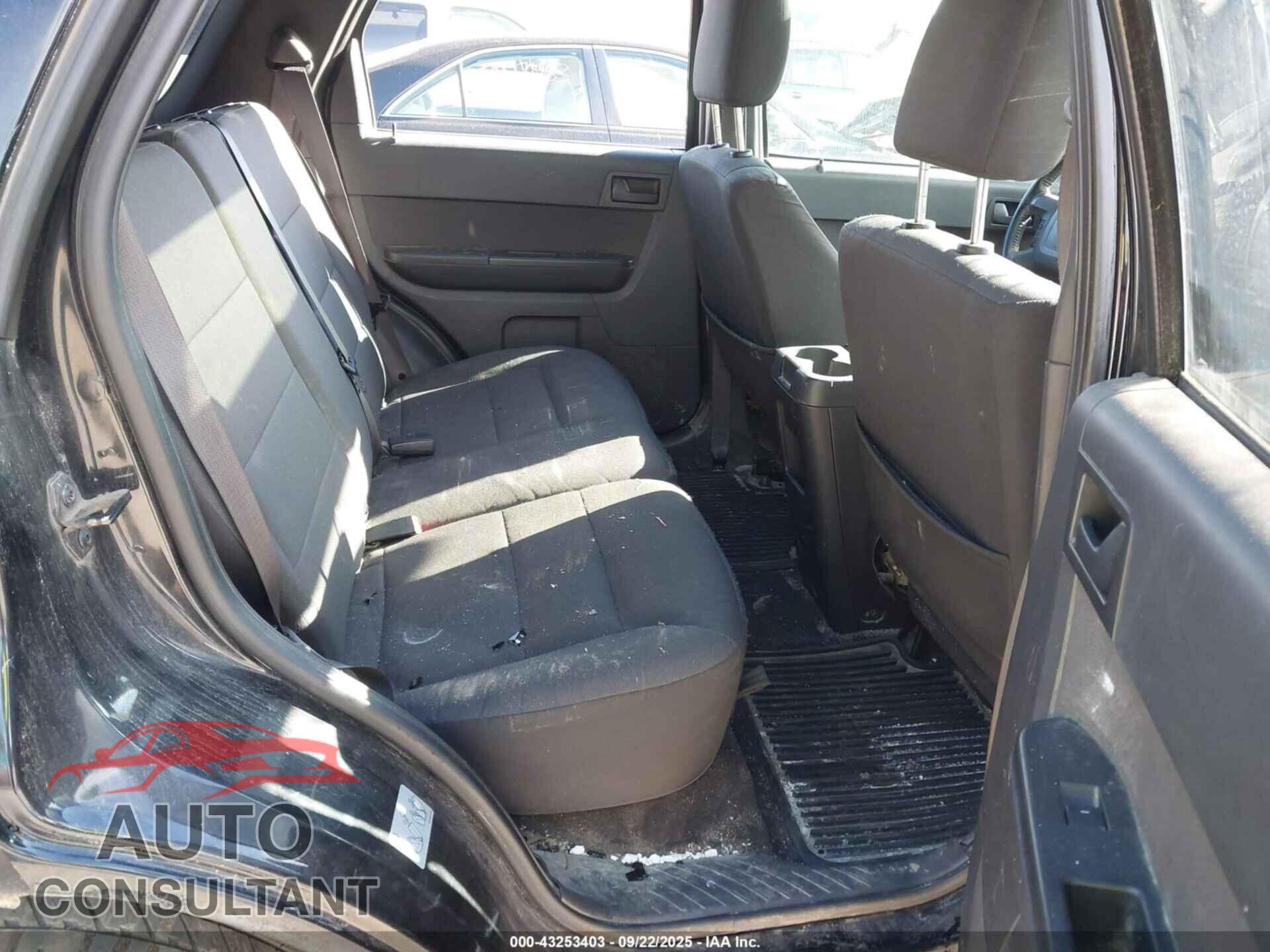 FORD ESCAPE 2012 - 1FMCU9D75CKB60604