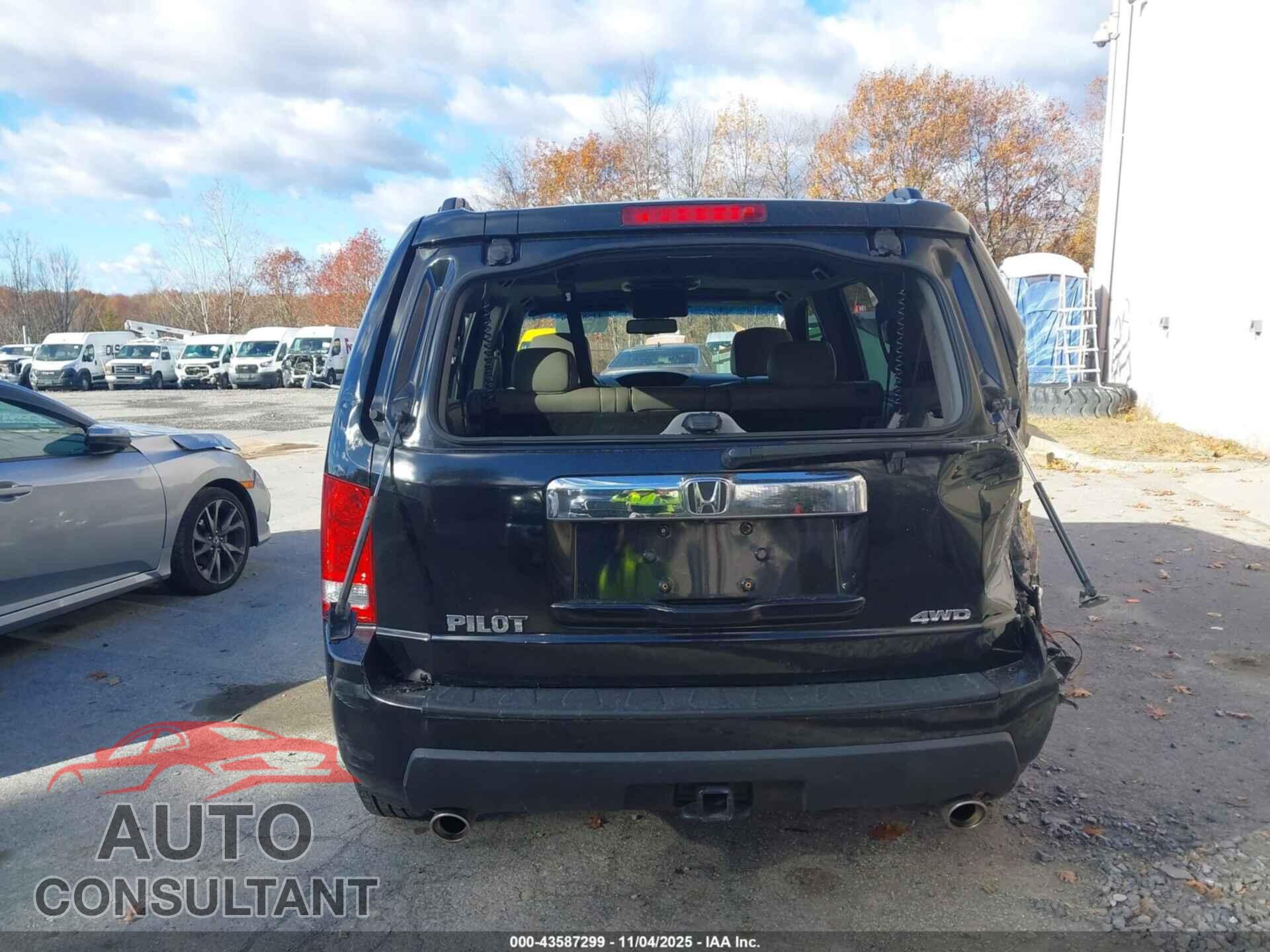 HONDA PILOT 2010 - 5FNYF4H65AB014125