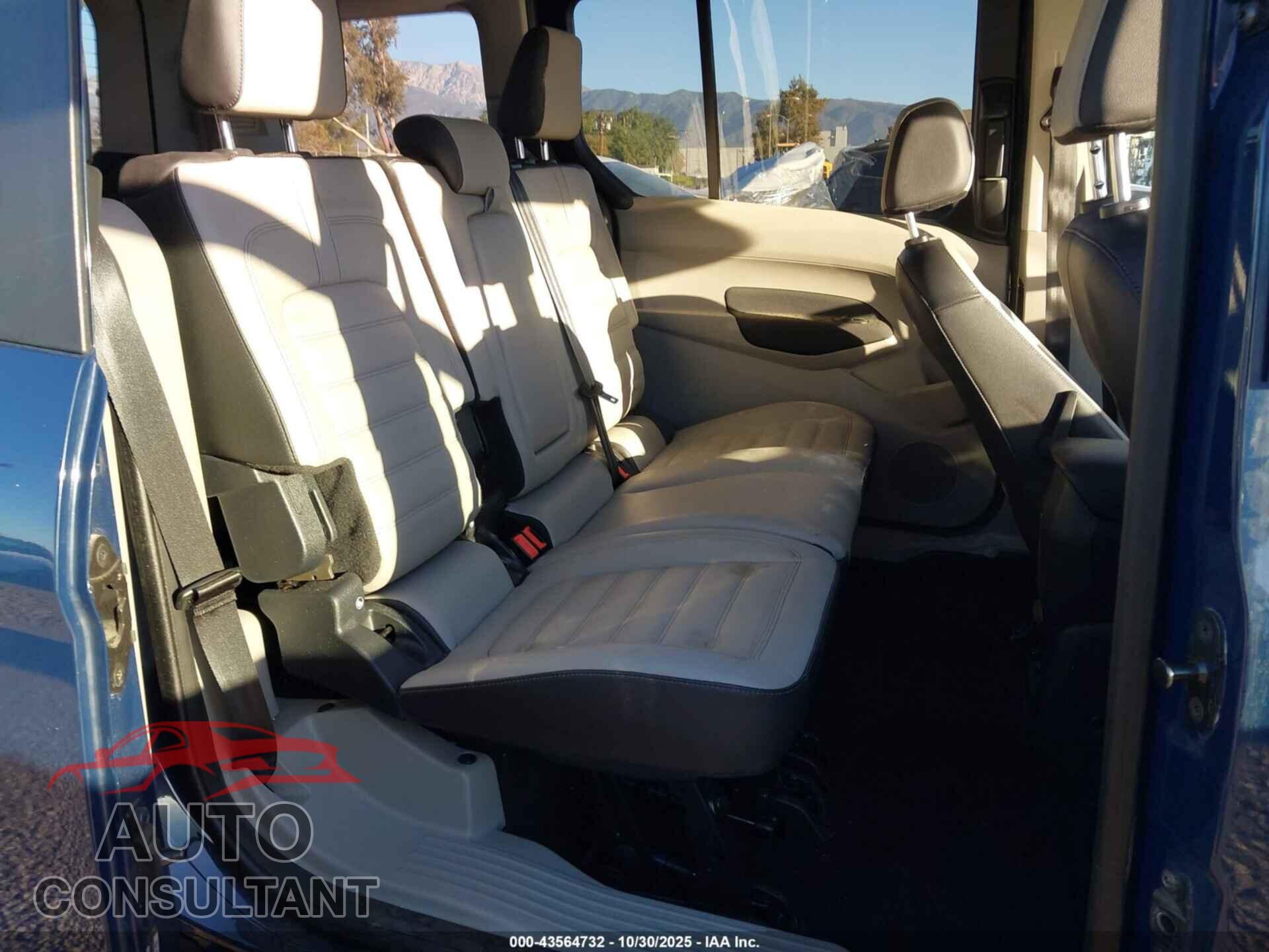 FORD TRANSIT CONNECT 2019 - NM0GE9F29K1424218