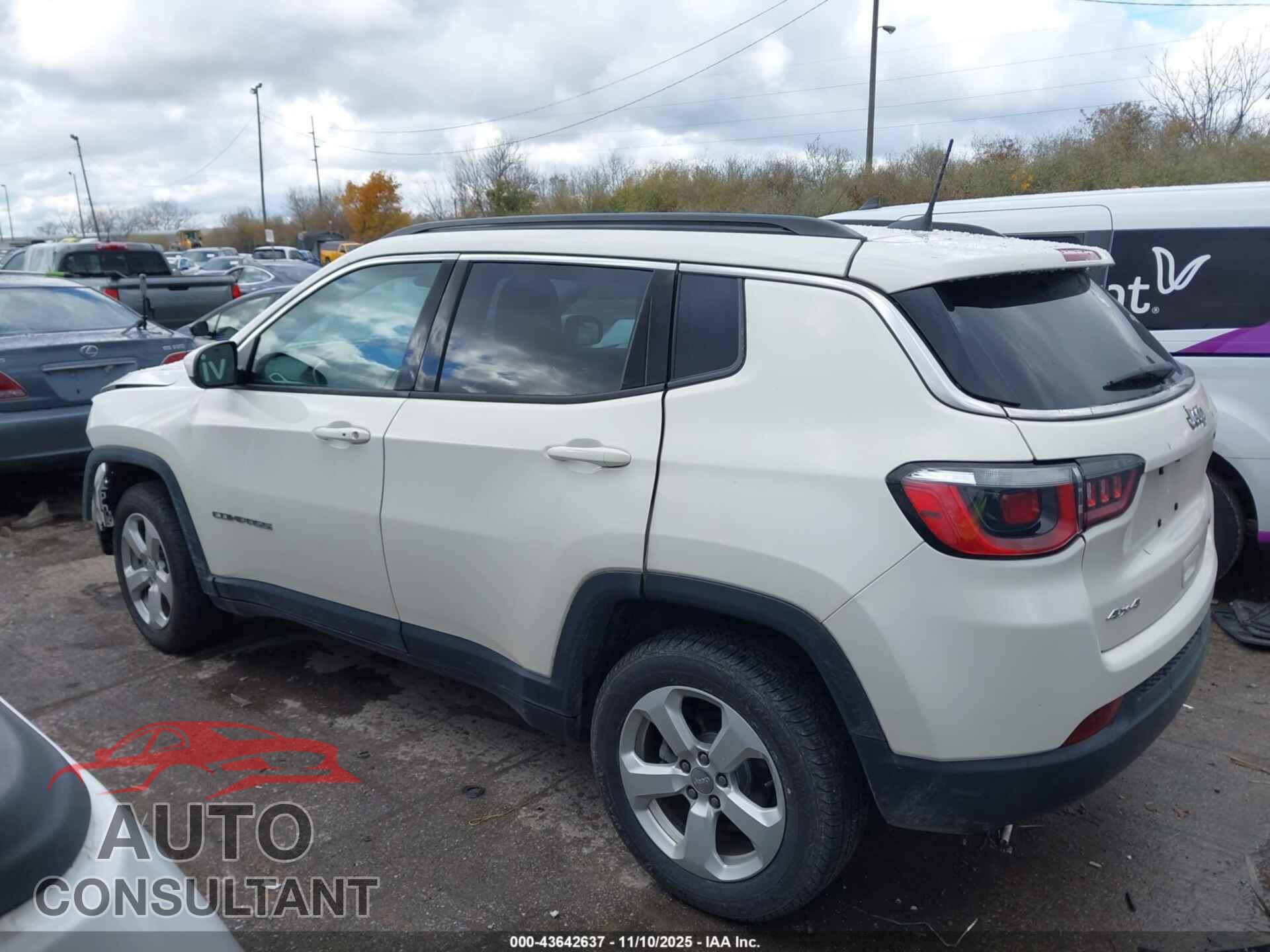 JEEP COMPASS 2018 - 3C4NJDBB5JT422875