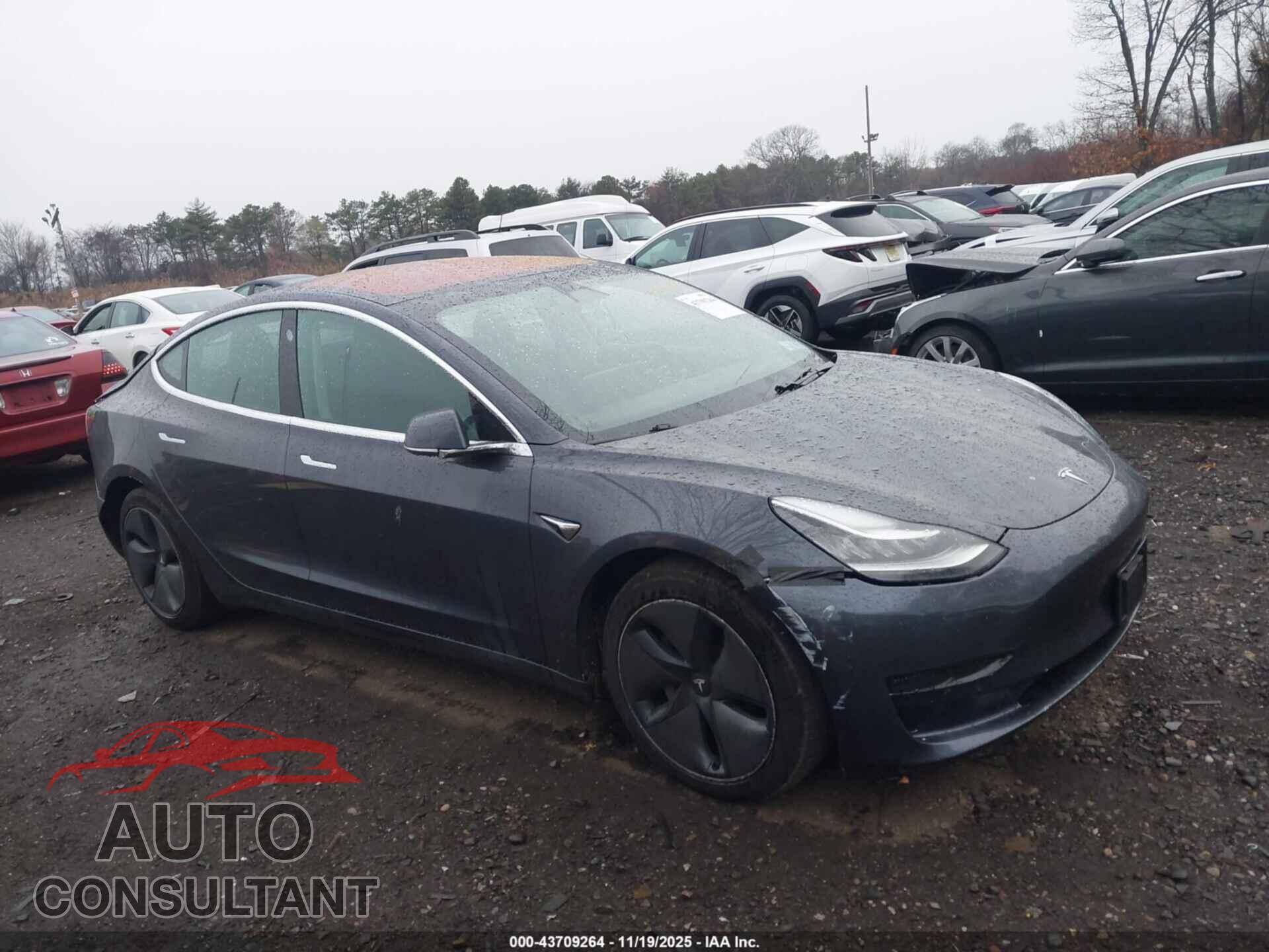 TESLA MODEL 3 2018 - 5YJ3E1EB5JF066013