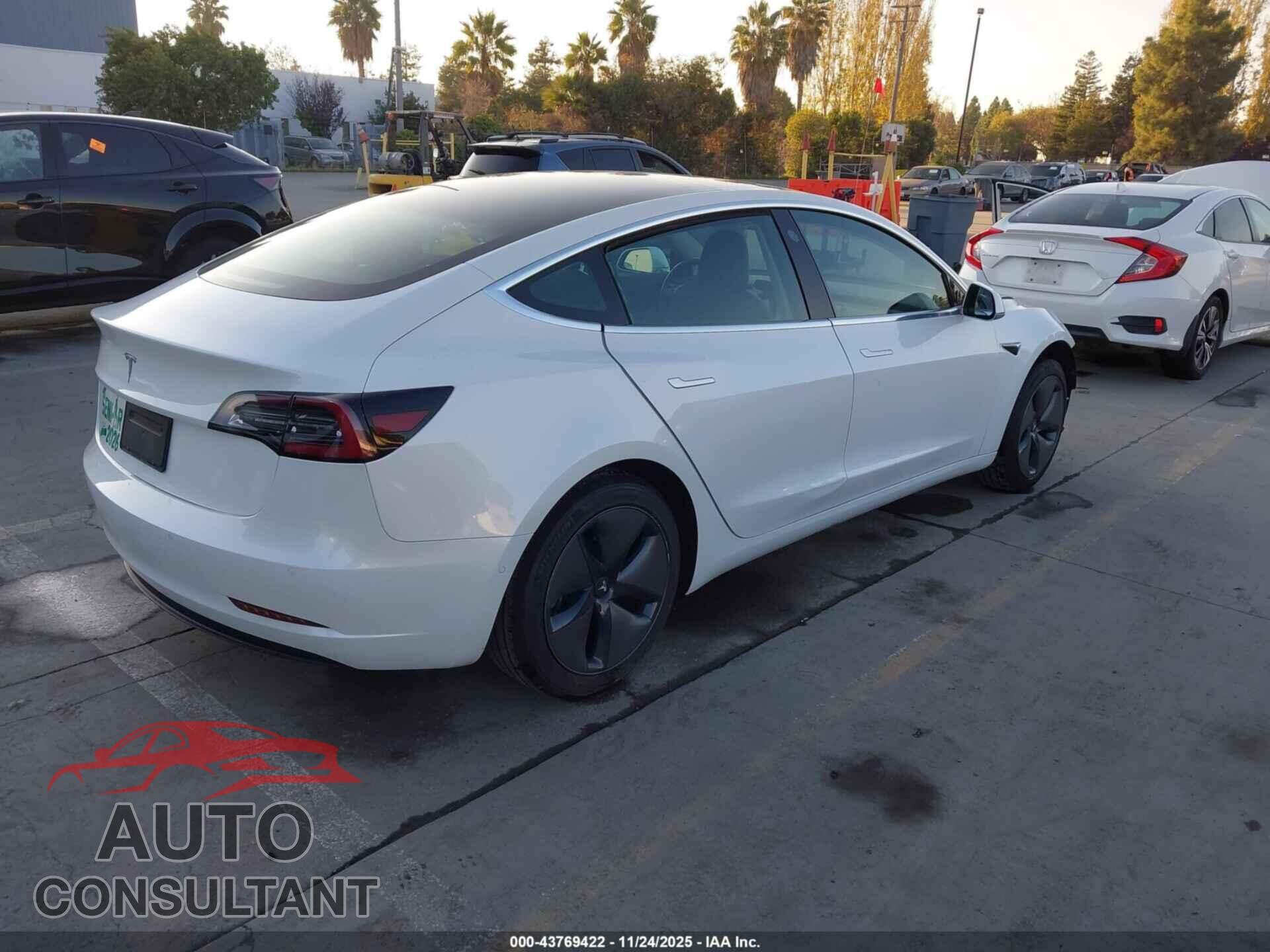 TESLA MODEL 3 2019 - 5YJ3E1EA8KF401614