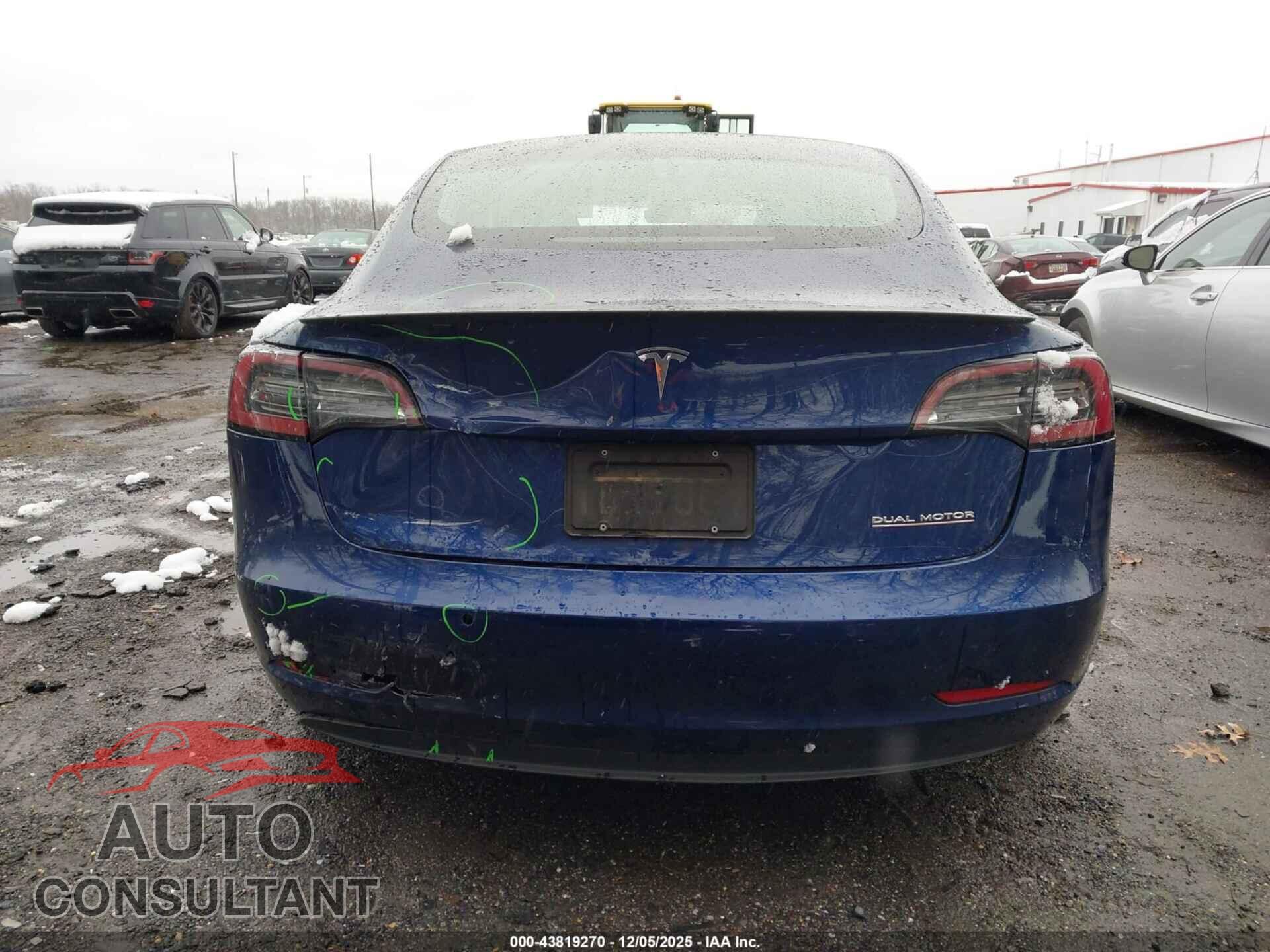 TESLA MODEL 3 2019 - 5YJ3E1EB6KF393599