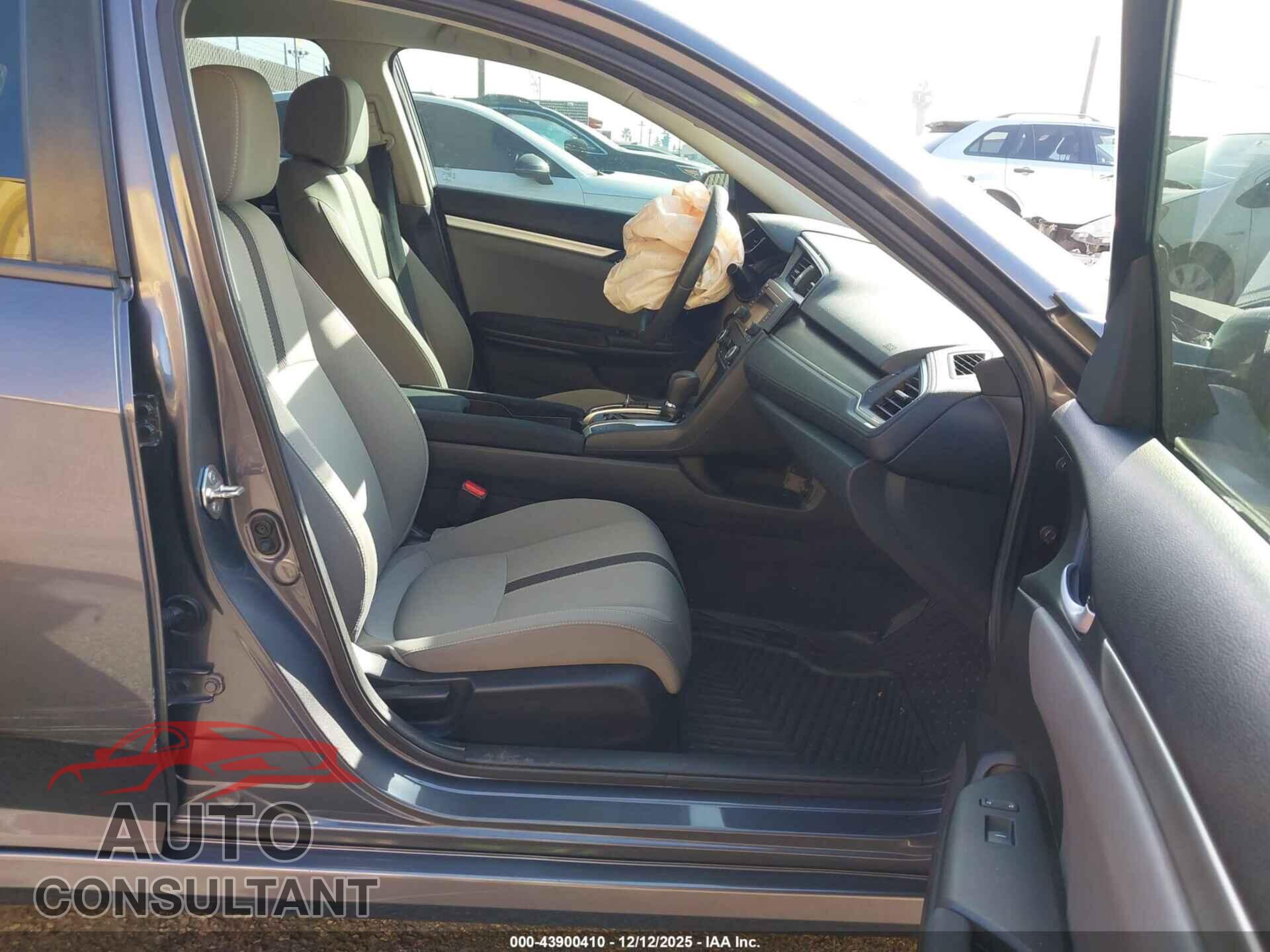 HONDA CIVIC 2019 - 2HGFC2F68KH541855