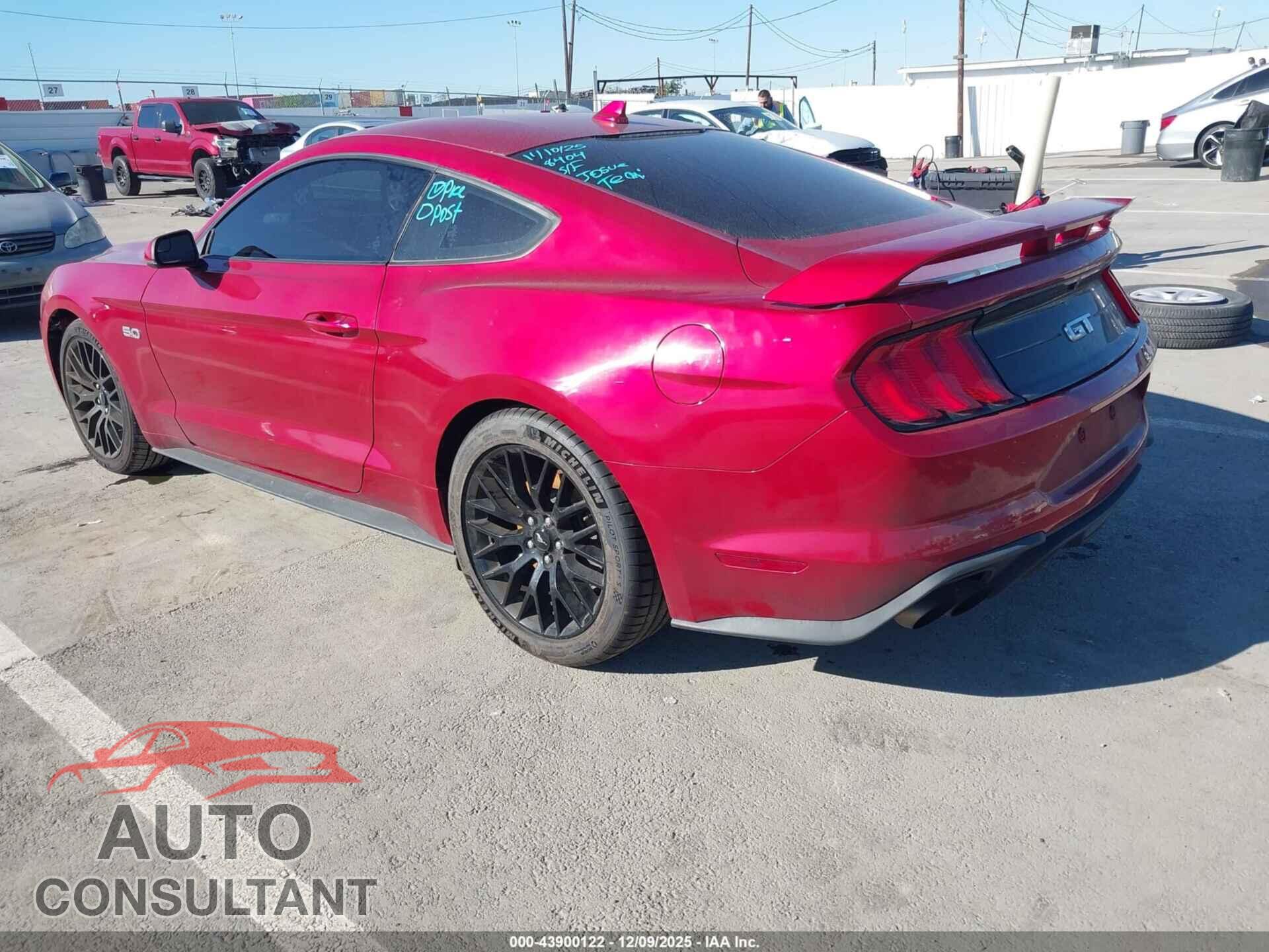 FORD MUSTANG 2020 - 1FA6P8CF4L5176762