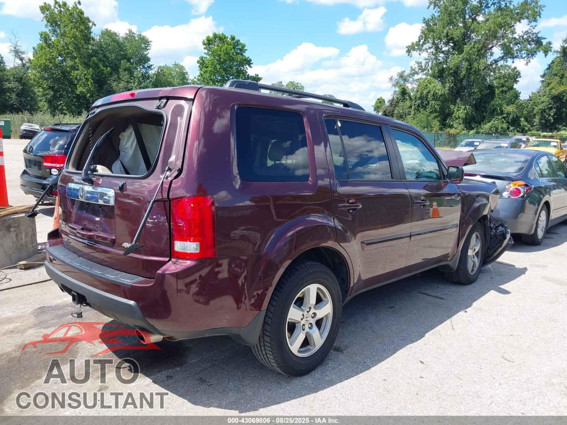 HONDA PILOT 2011 - 5FNYF4H53BB060741