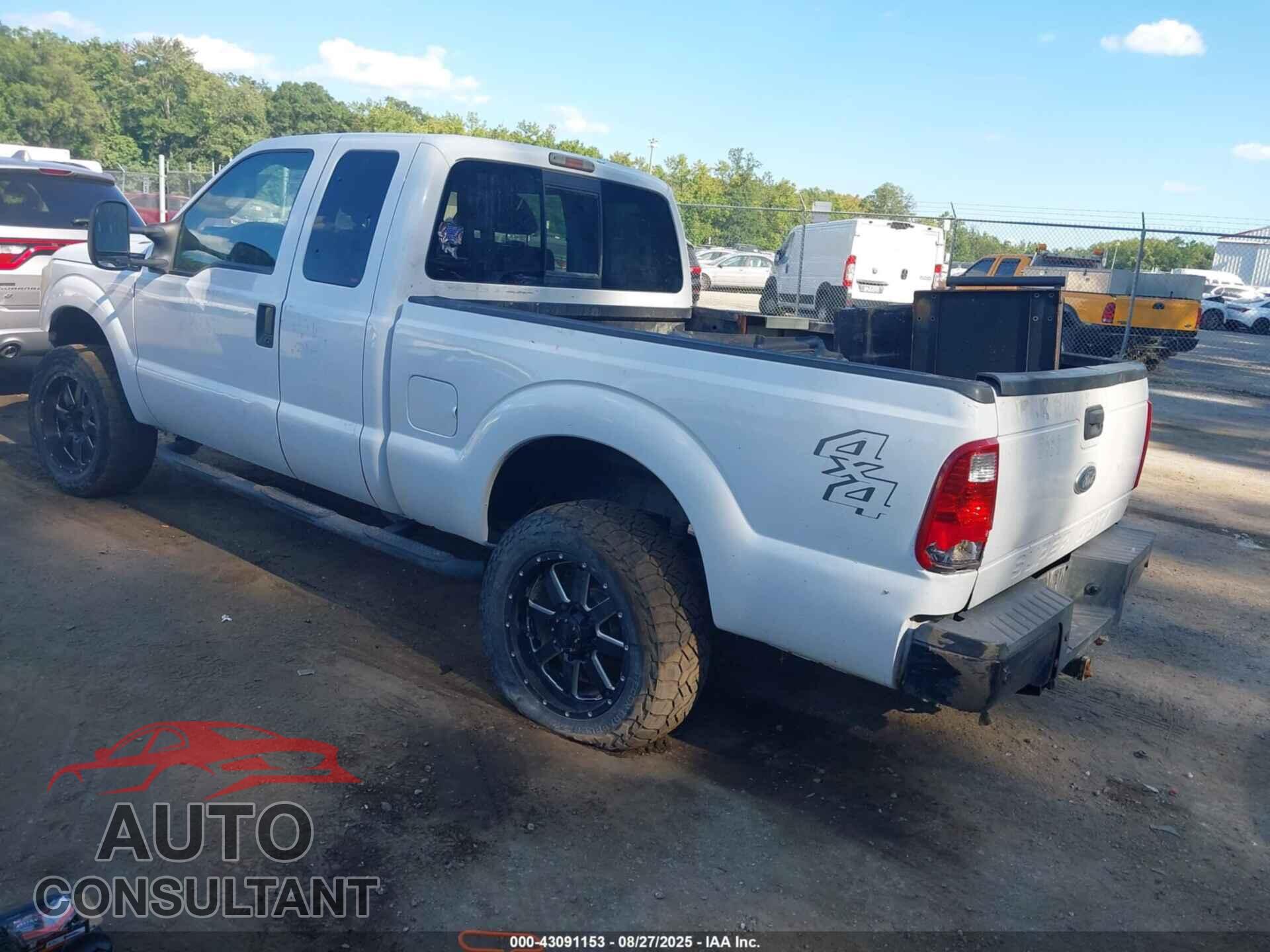 FORD F-250 2013 - 1FT7X2B60DEB00549