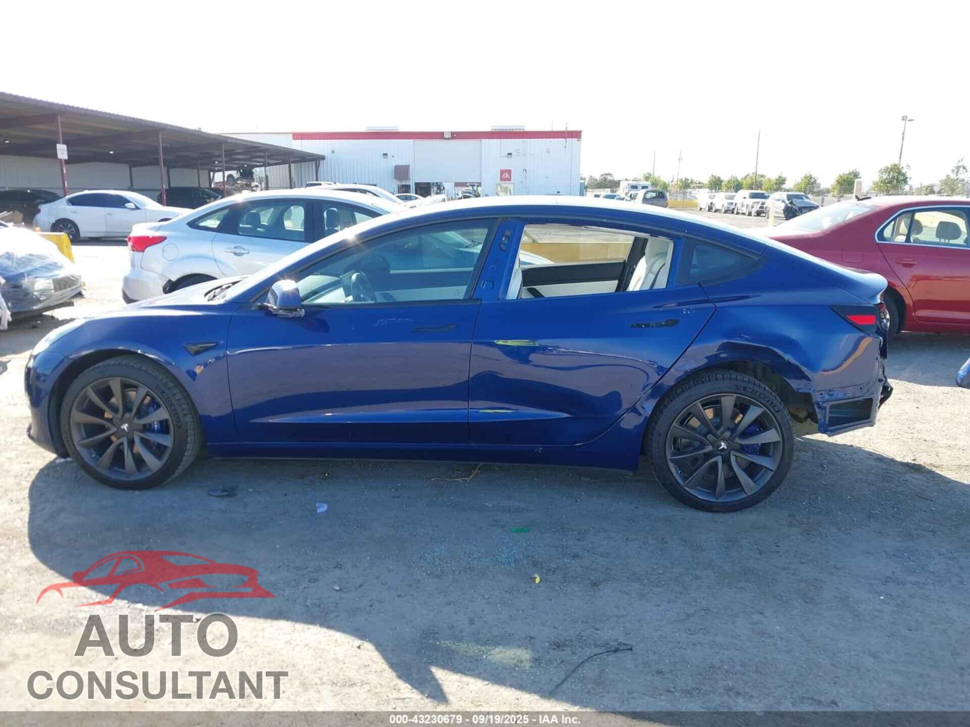 TESLA MODEL 3 2018 - 5YJ3E1EA1JF155925