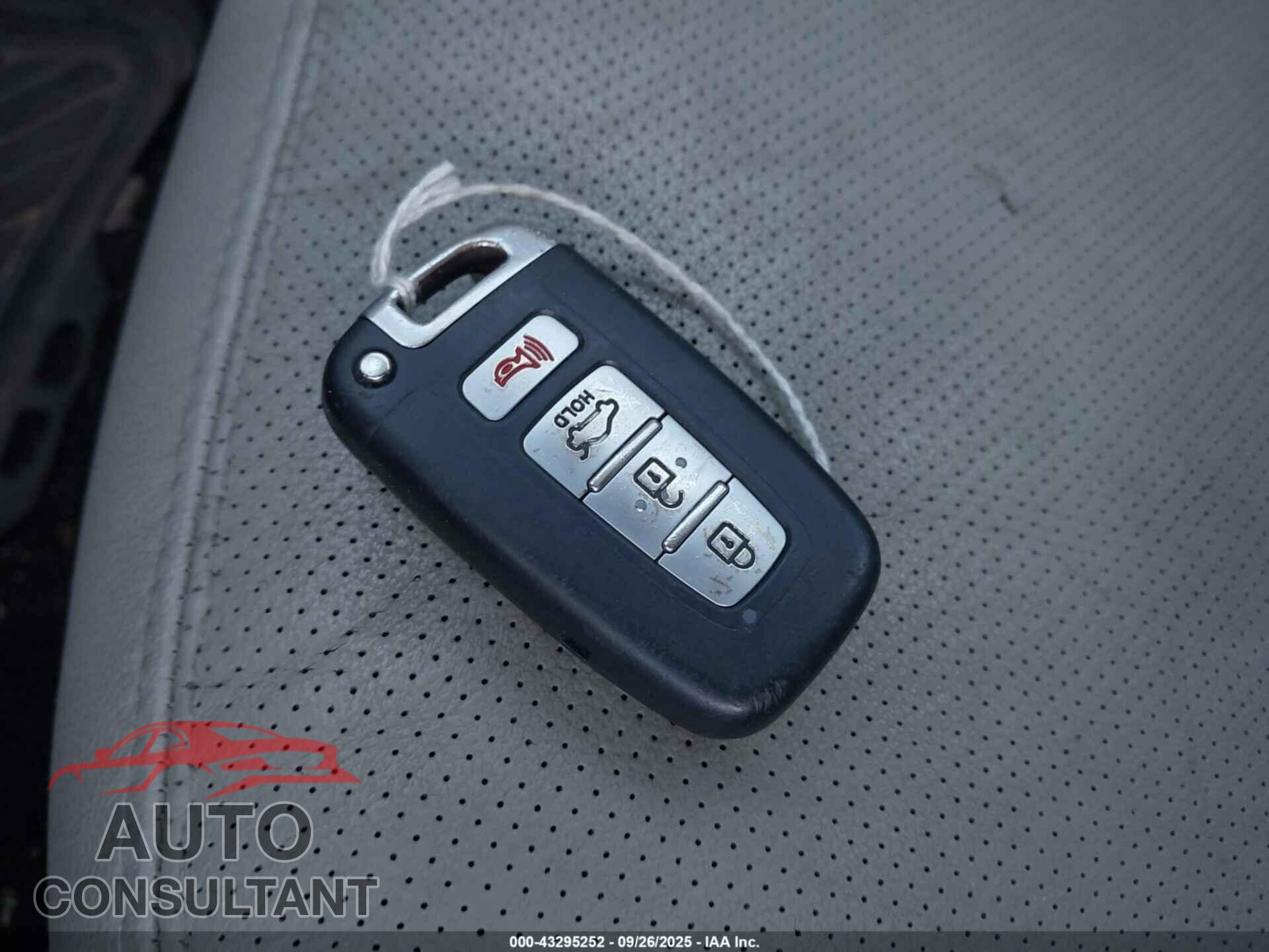 KIA OPTIMA 2013 - 5XXGN4A77DG158830