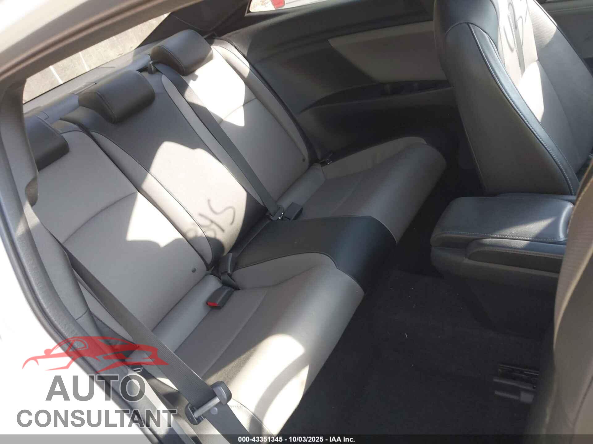 HONDA CIVIC 2016 - 2HGFC3B71GH354792