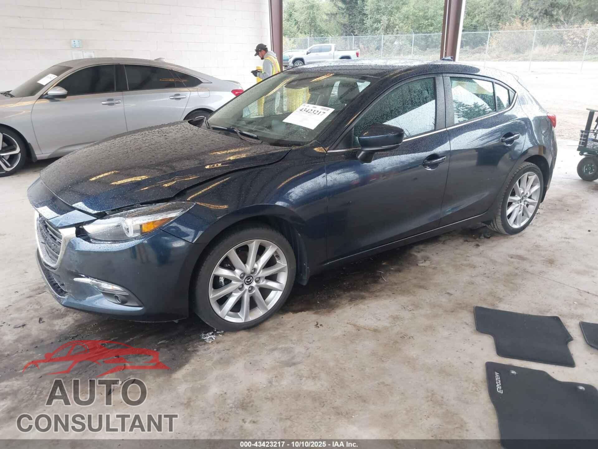 MAZDA MAZDA3 2017 - 3MZBN1M35HM128180