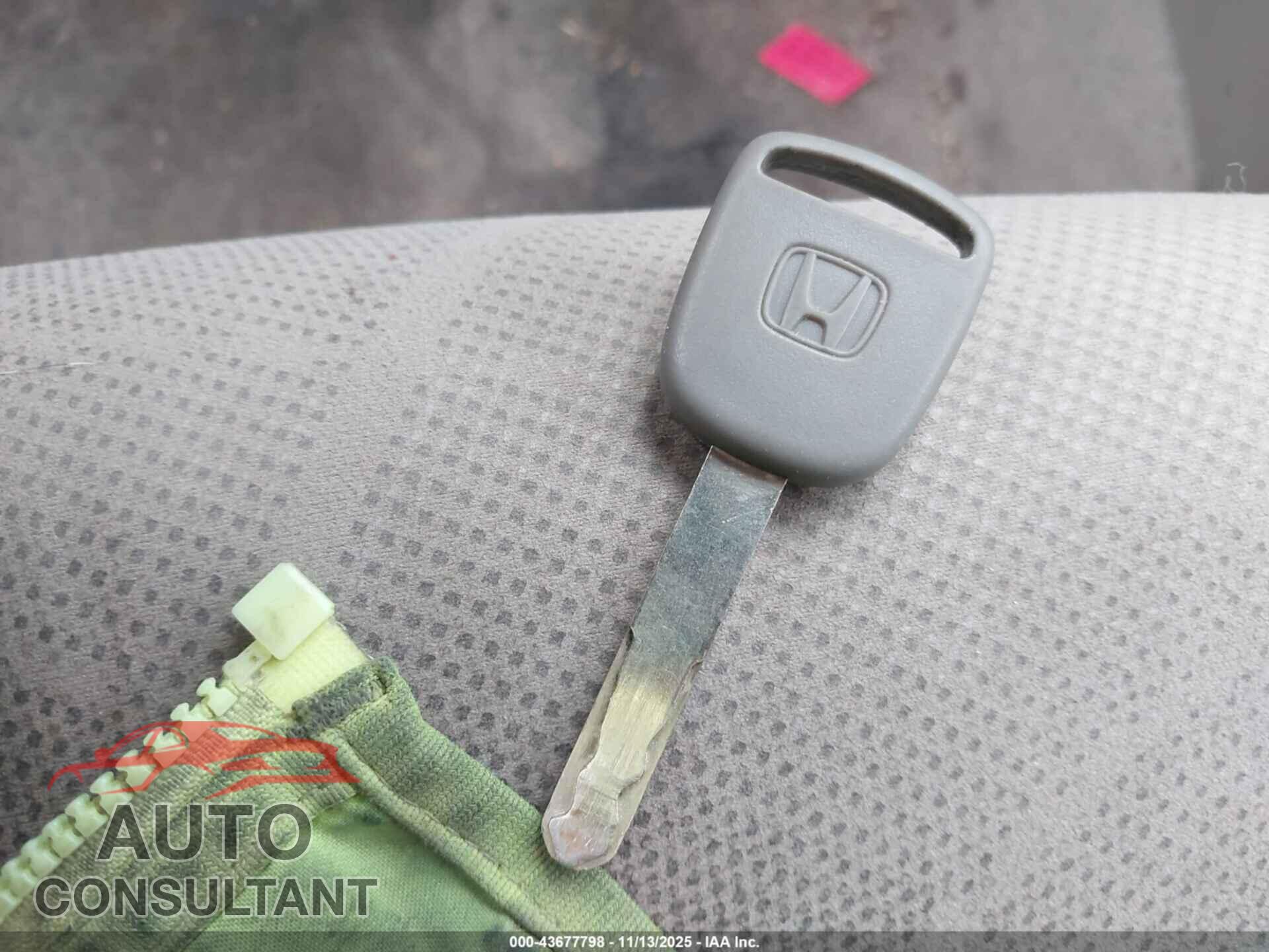 HONDA CIVIC 2012 - 2HGFB2F57CH540997