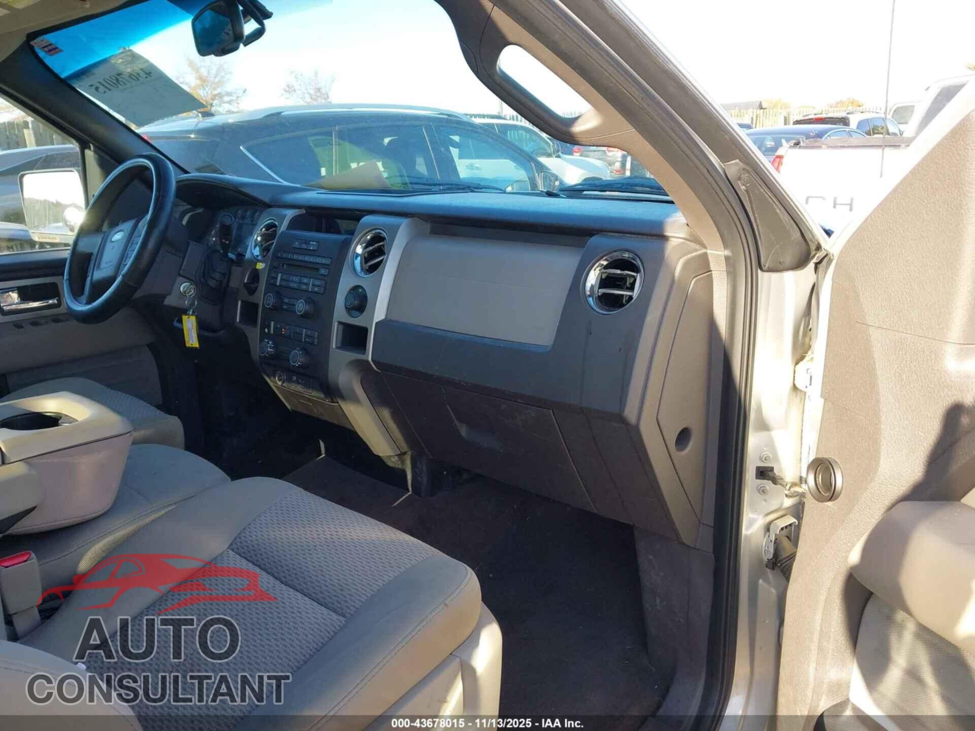 FORD F-150 2009 - 1FTRW12859FA51924
