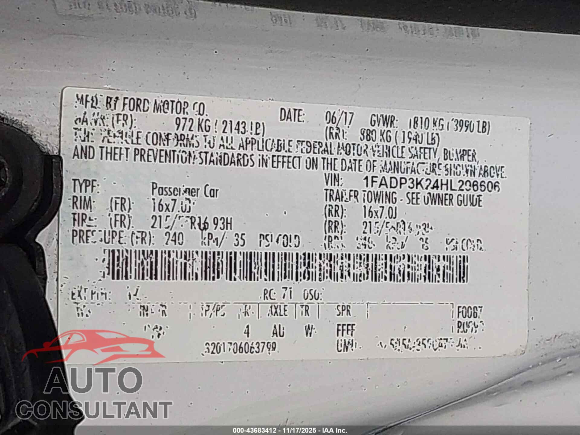 FORD FOCUS 2017 - 1FADP3K24HL296606