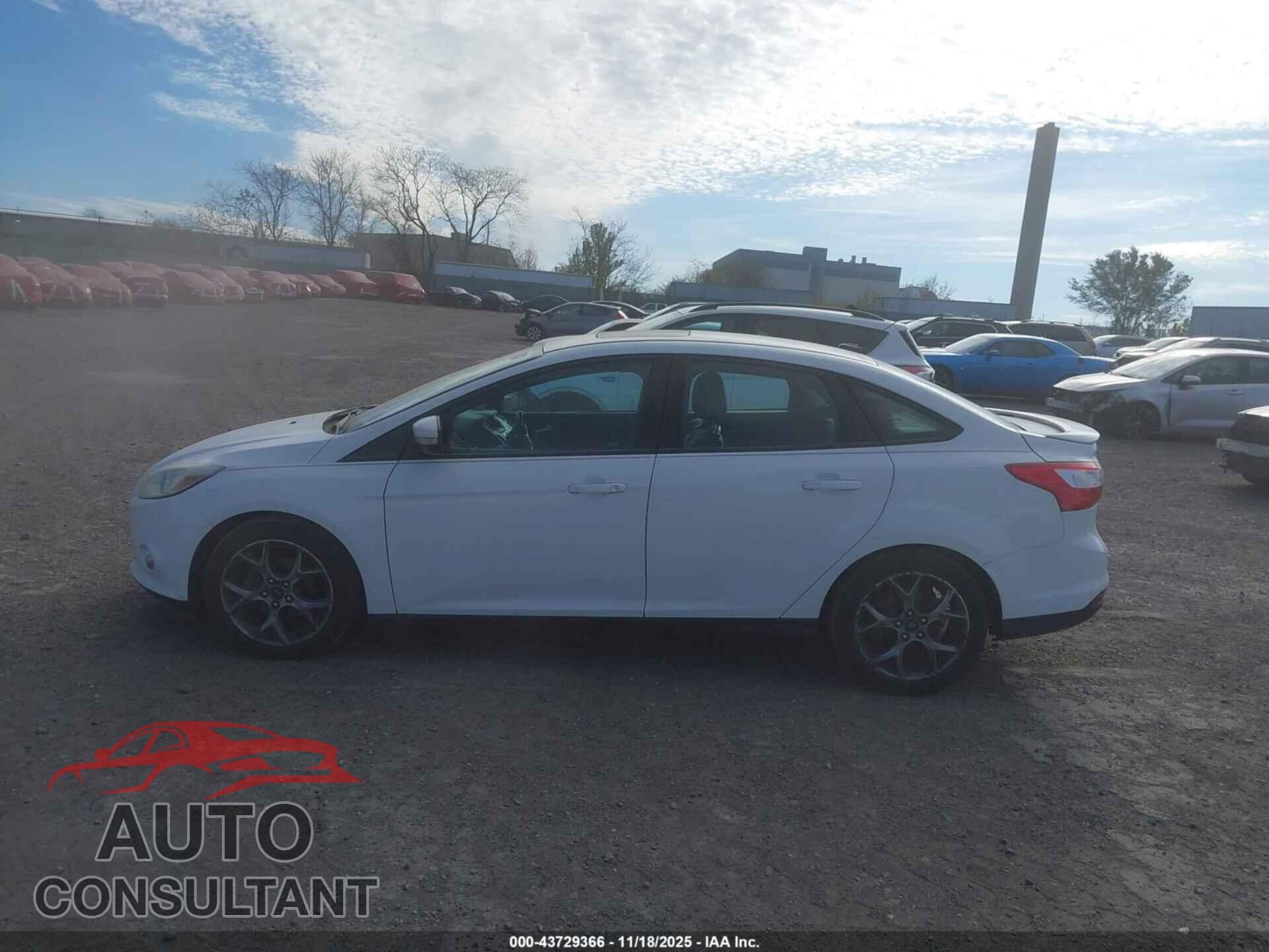 FORD FOCUS 2014 - 1FADP3F2XEL279962