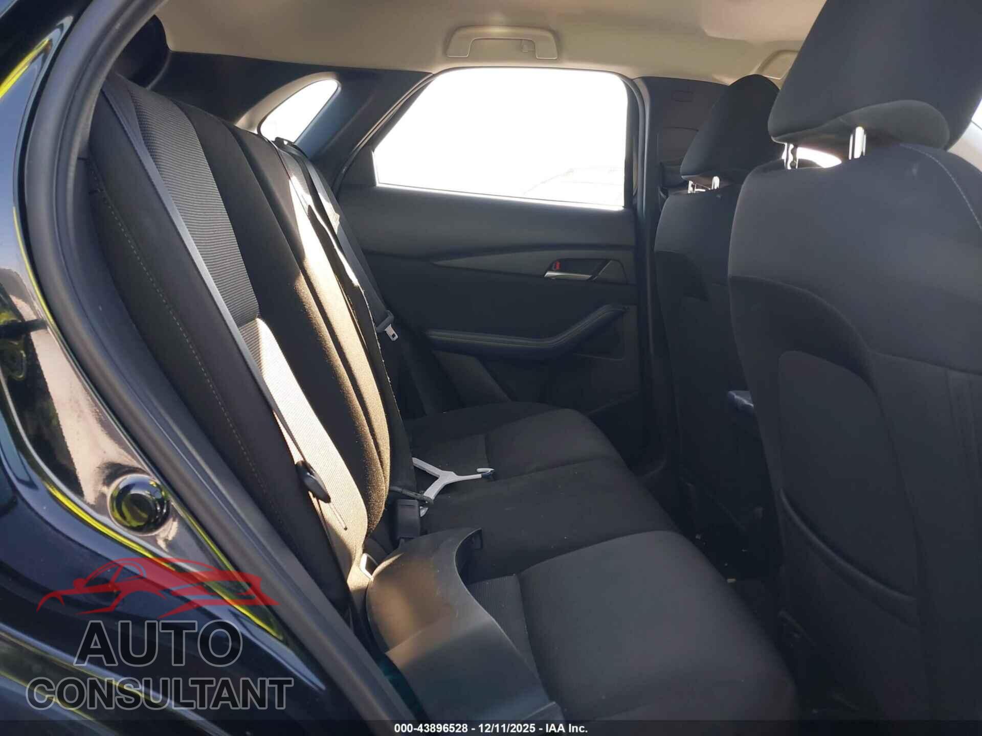 MAZDA CX-30 2021 - 3MVDMAAL0MM217487